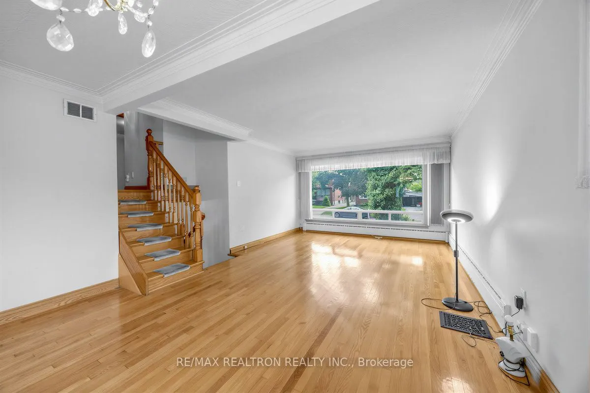 74 Lunness Road