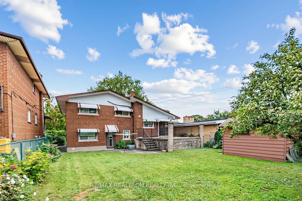 74 Lunness Road
