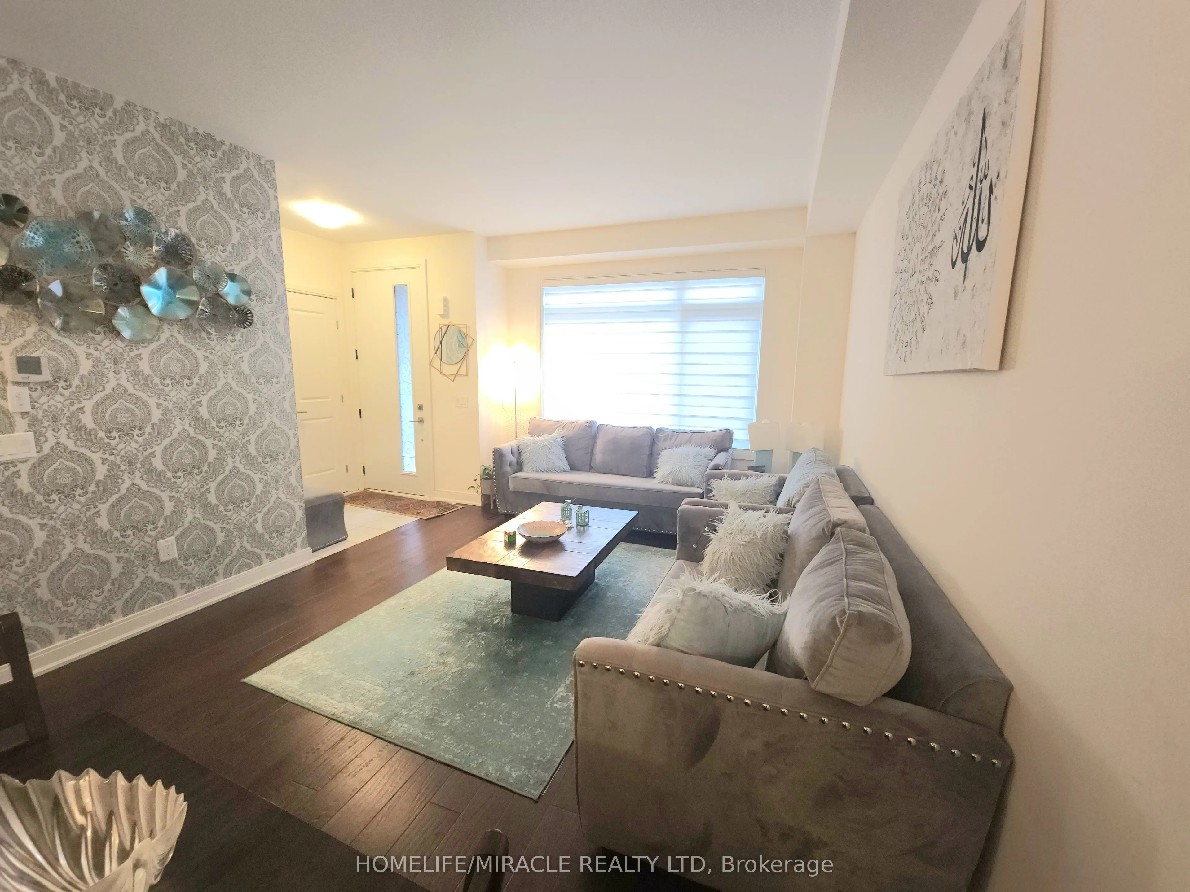 76 Pearman Crescent