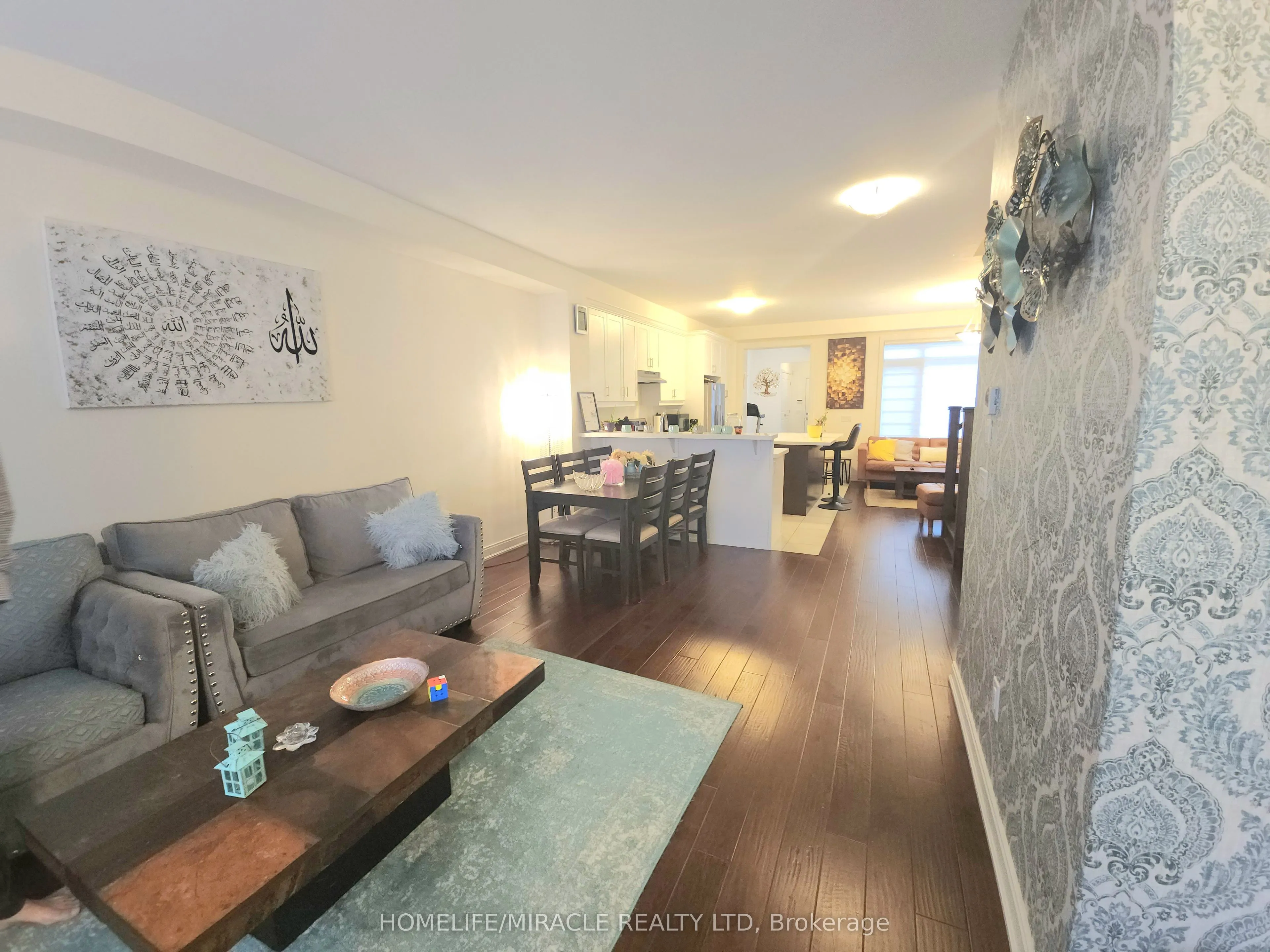 76 Pearman Crescent