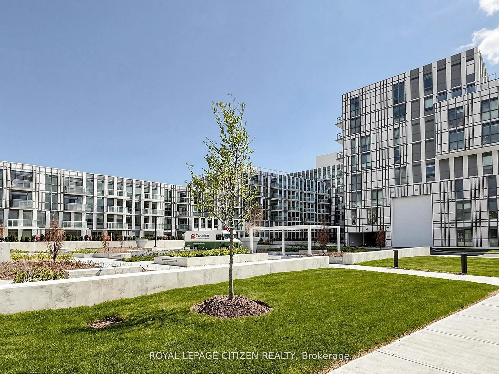 1005 Dundas Street E #340