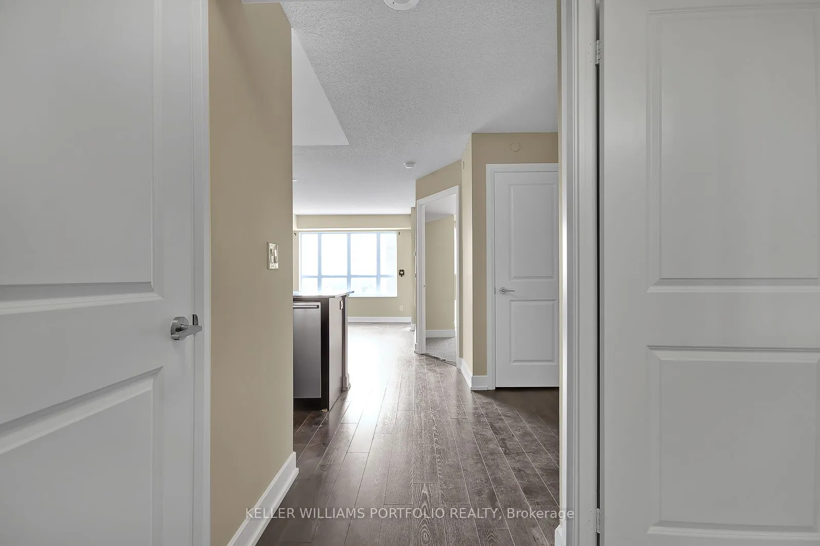 6 Eva Road #509