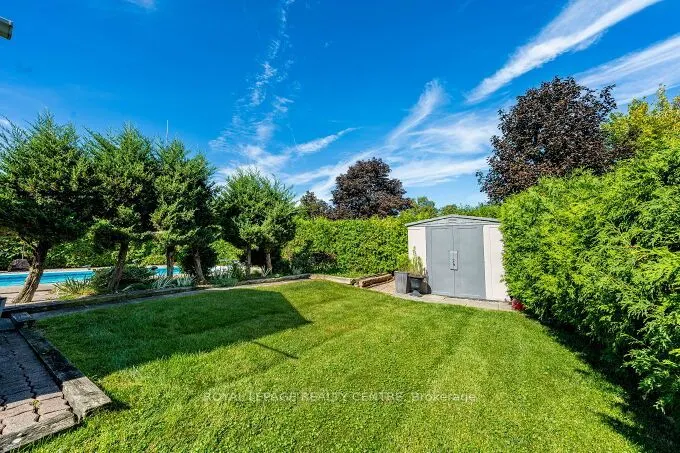 671 Louis Drive
