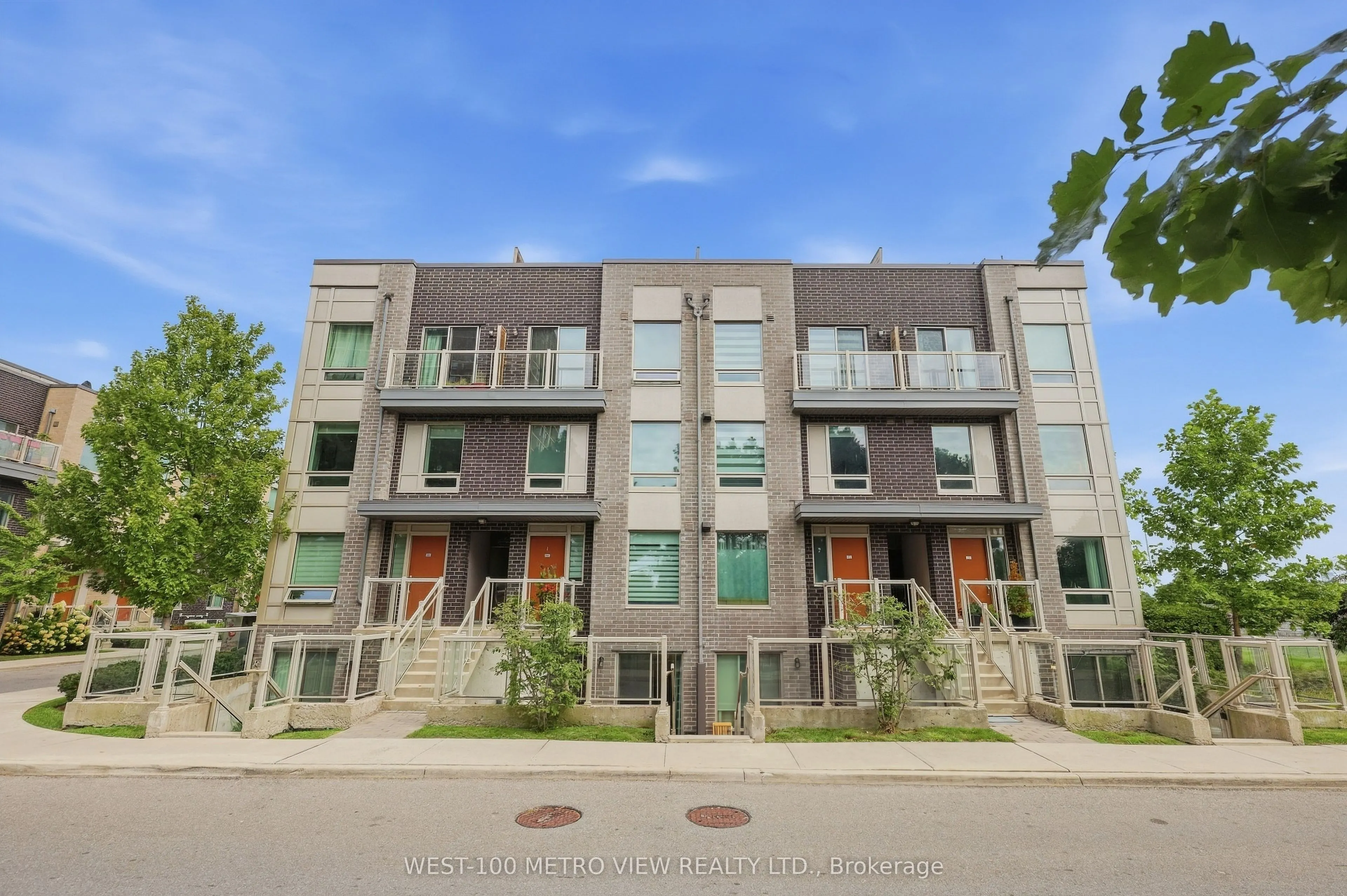 3 Applewood Lane #102