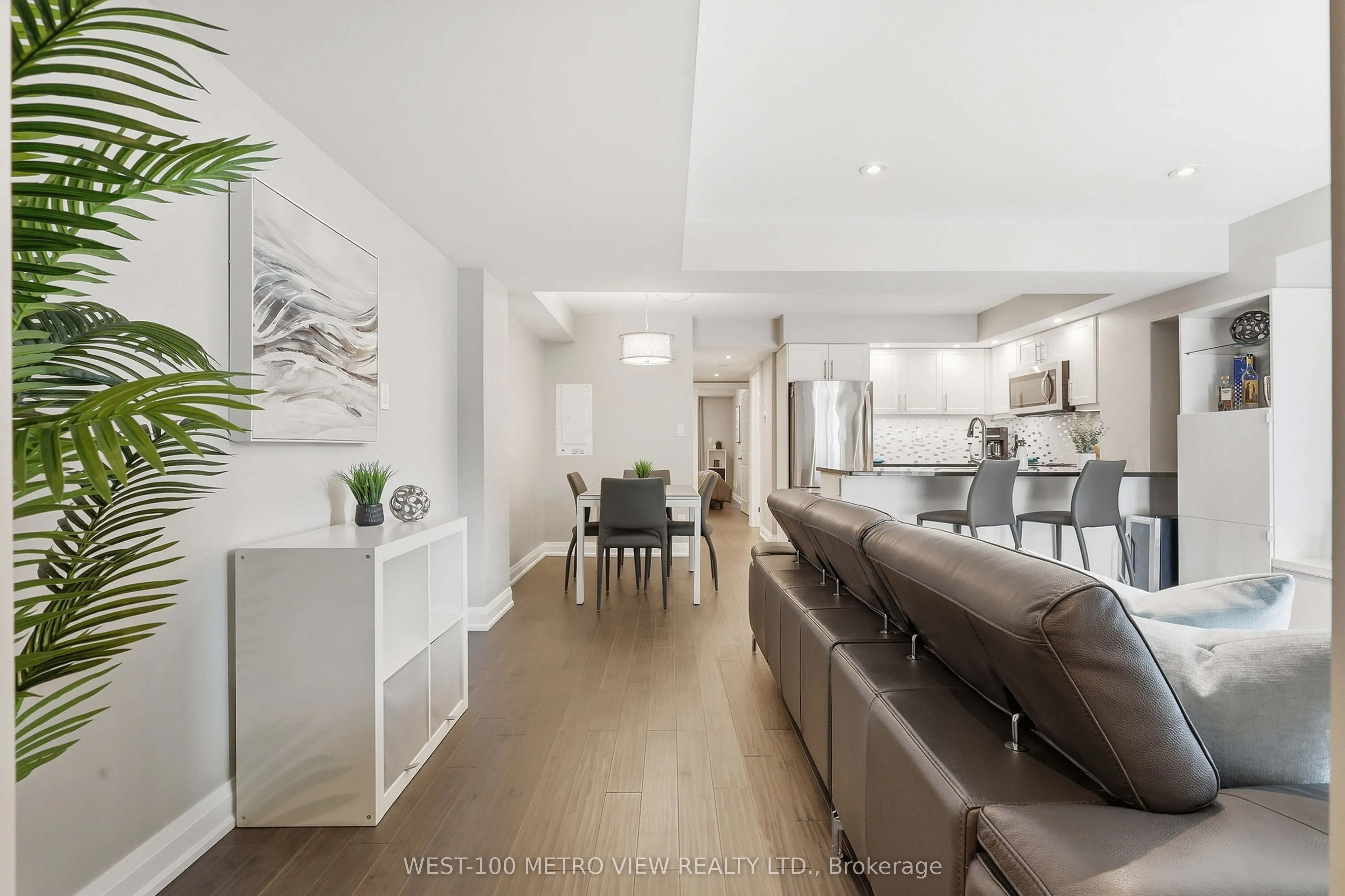 3 Applewood Lane #102