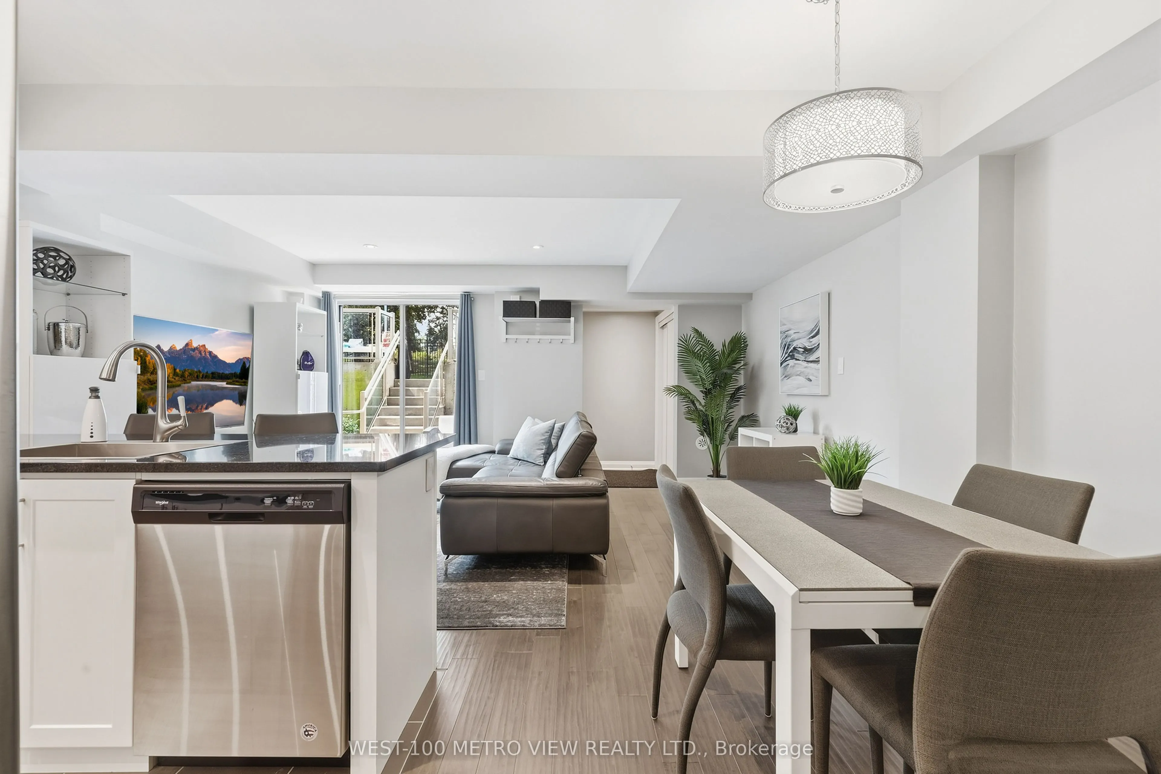 3 Applewood Lane #102