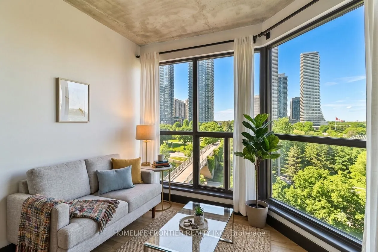 2261 Lakeshore Boulevard W #611