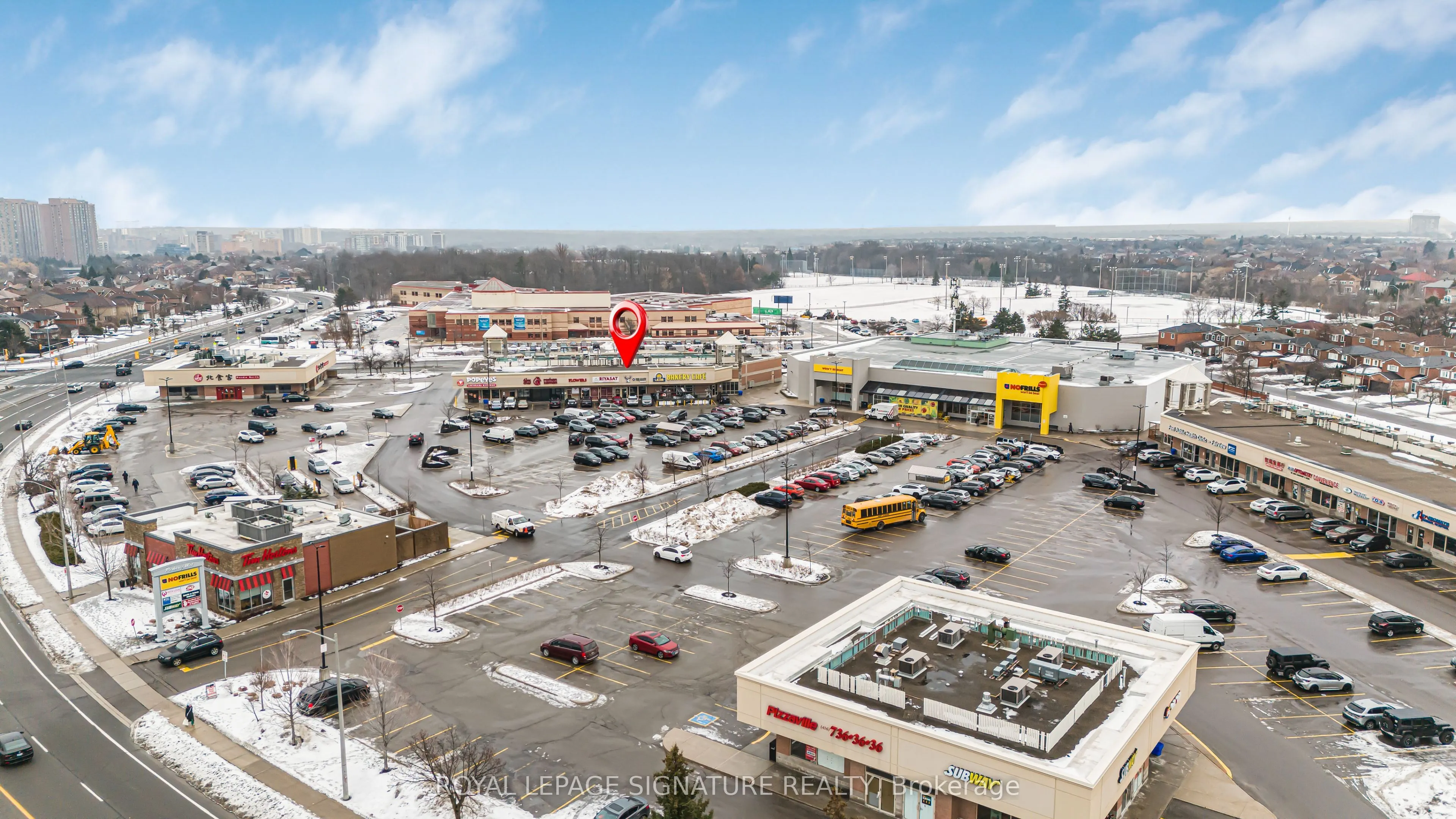 325 Central Parkway W #11