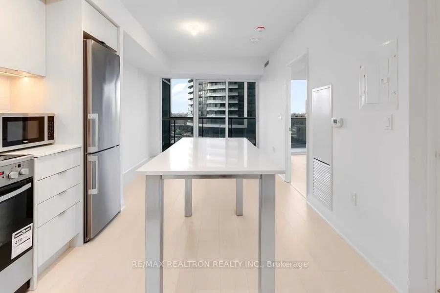 26 Gibbs Road #922