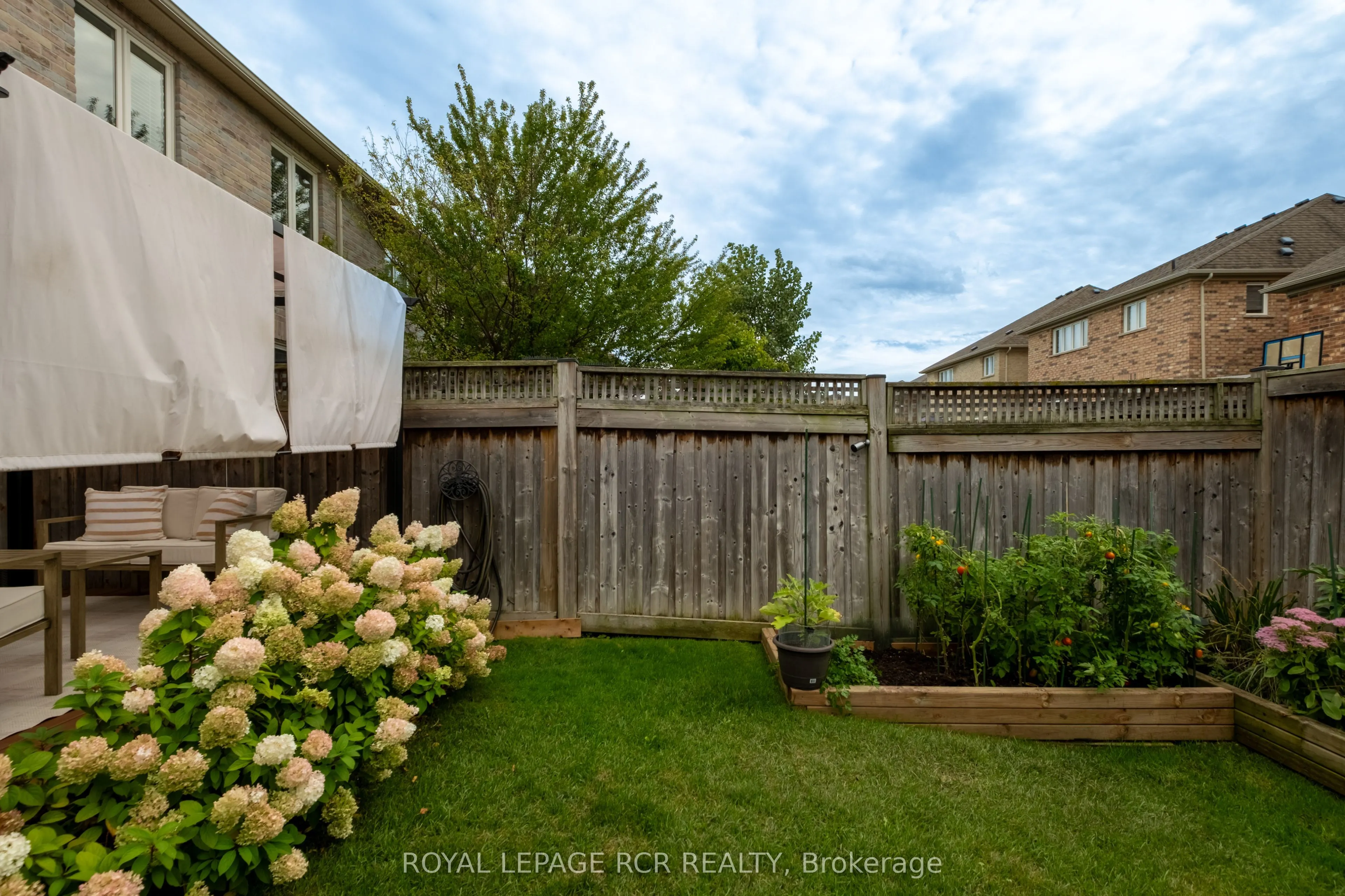 18 Cedarcrest Street
