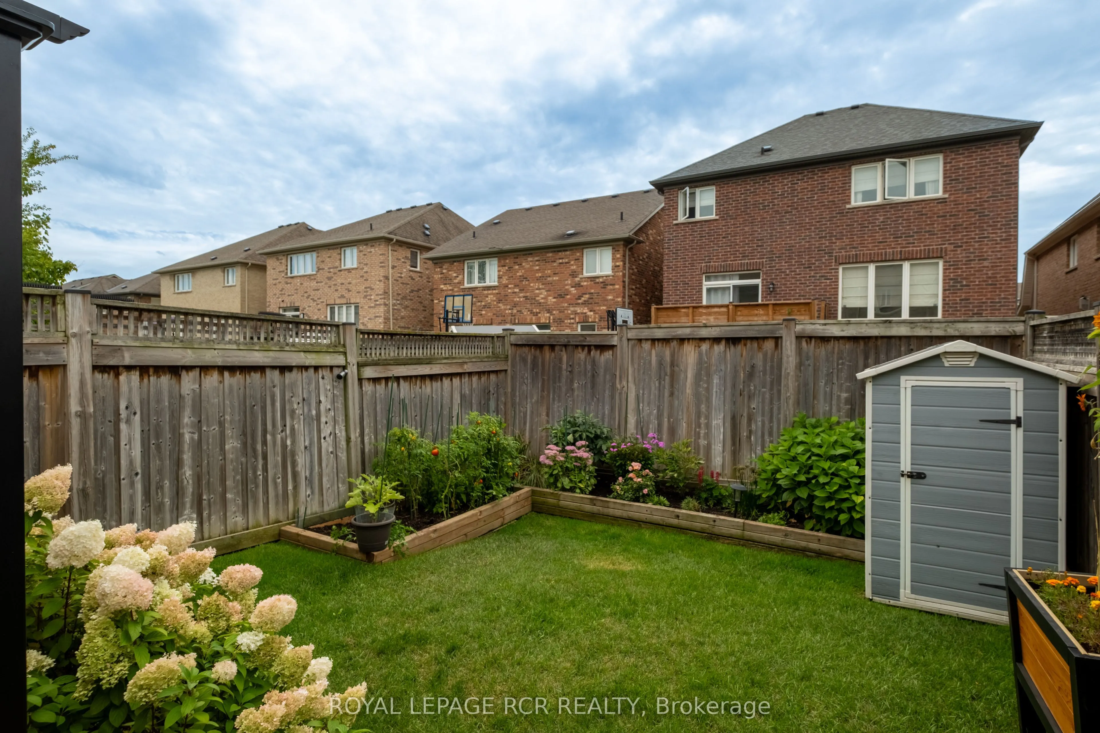 18 Cedarcrest Street