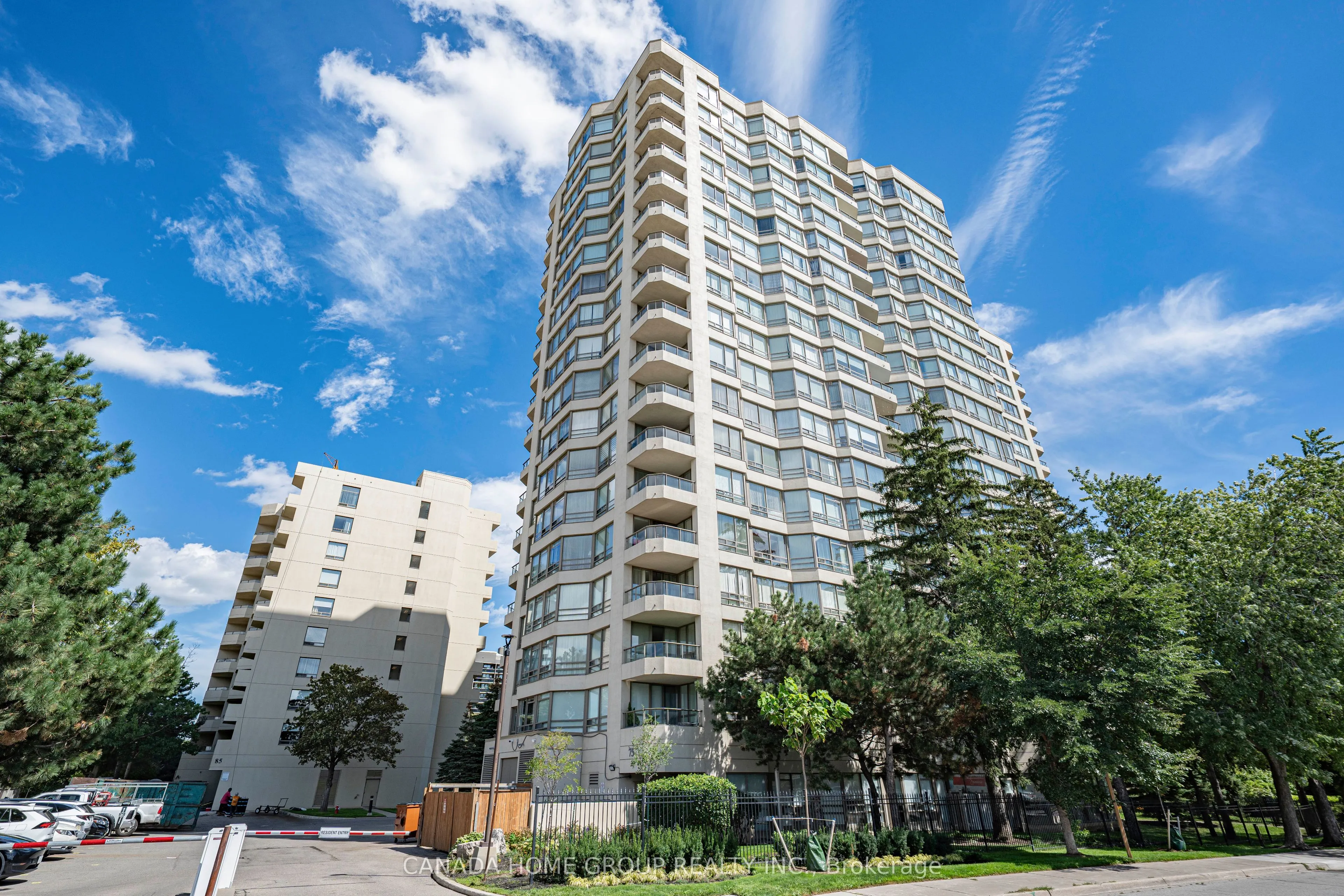 75 King Street E #1608