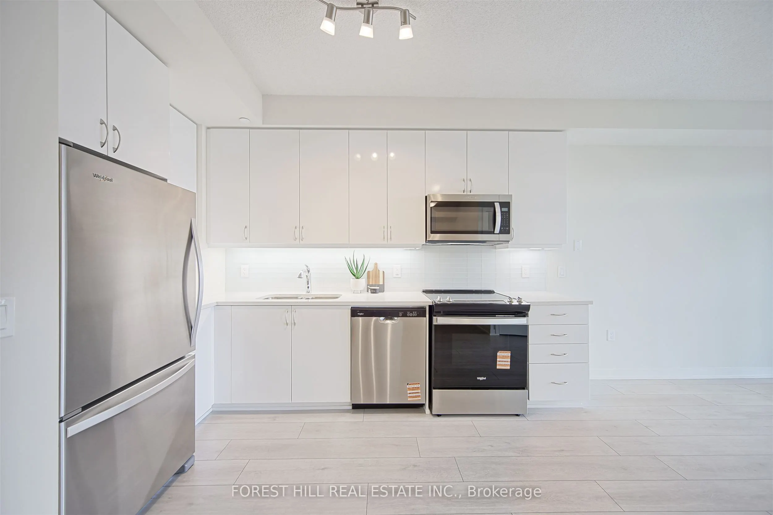 38 Annie Craig Drive #2009