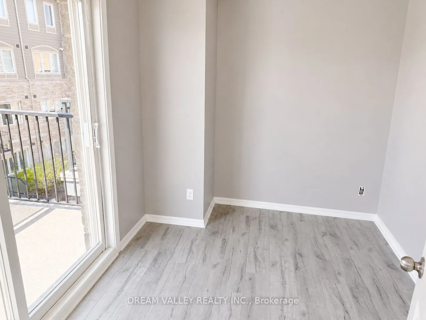 3075 Thomas Street #310