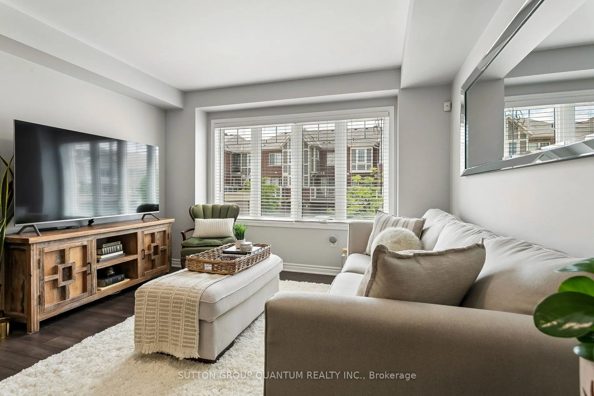 1571 Leblanc Court