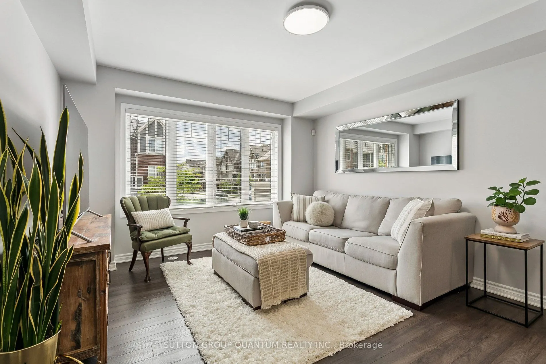 1571 Leblanc Court