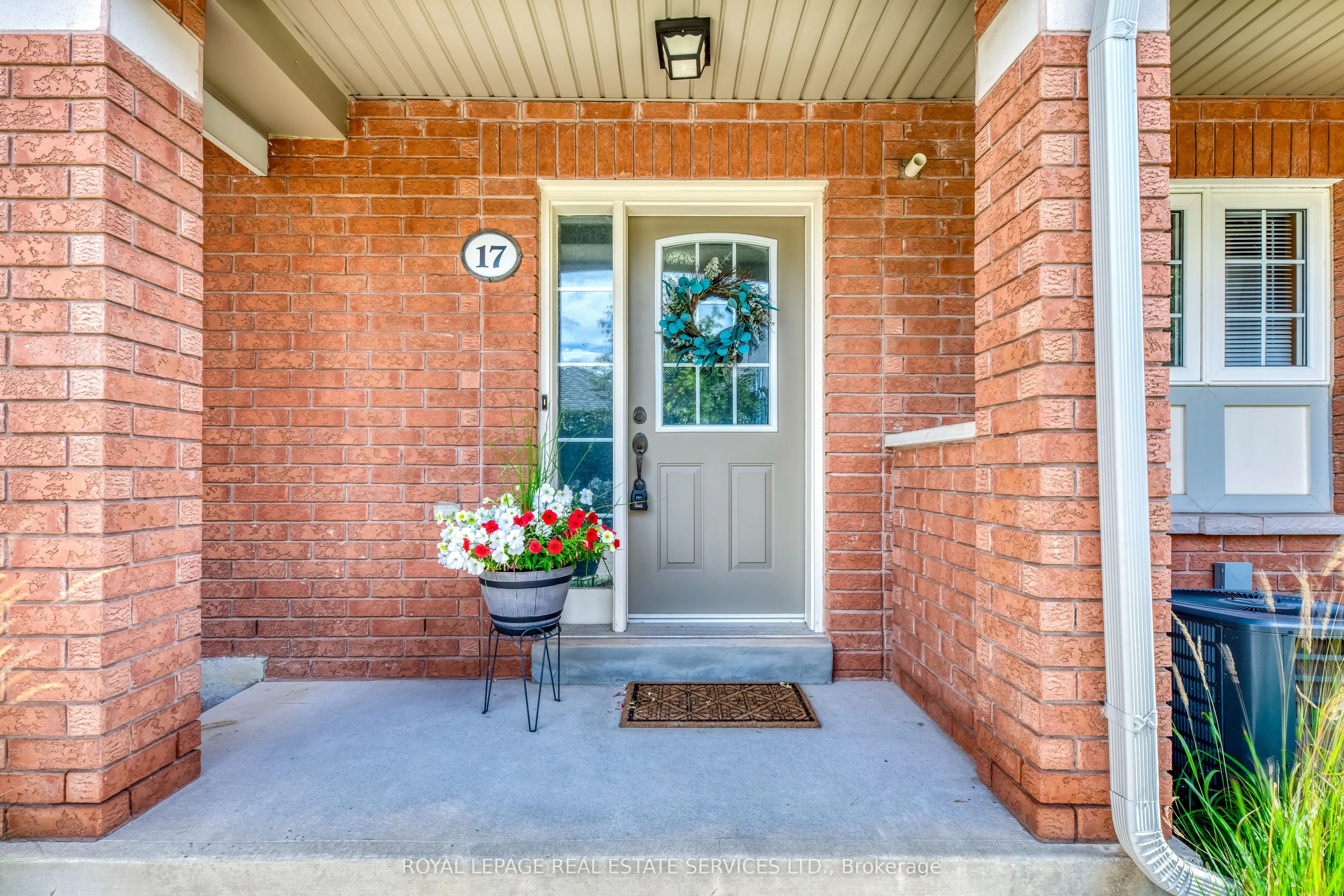 2360 Parkhaven Boulevard #17