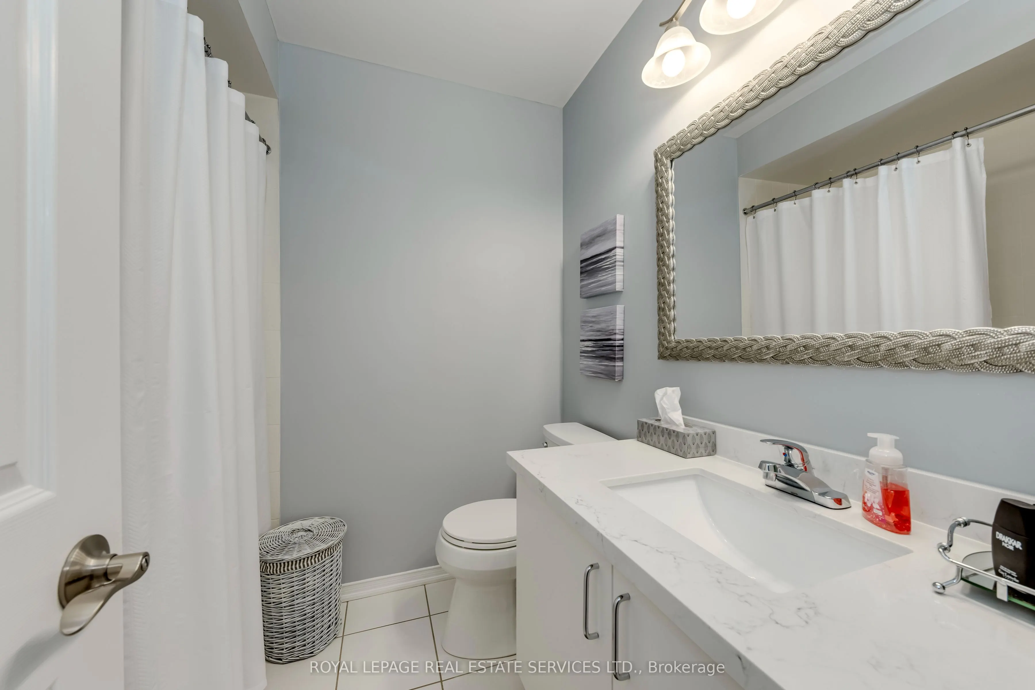 2360 Parkhaven Boulevard #17