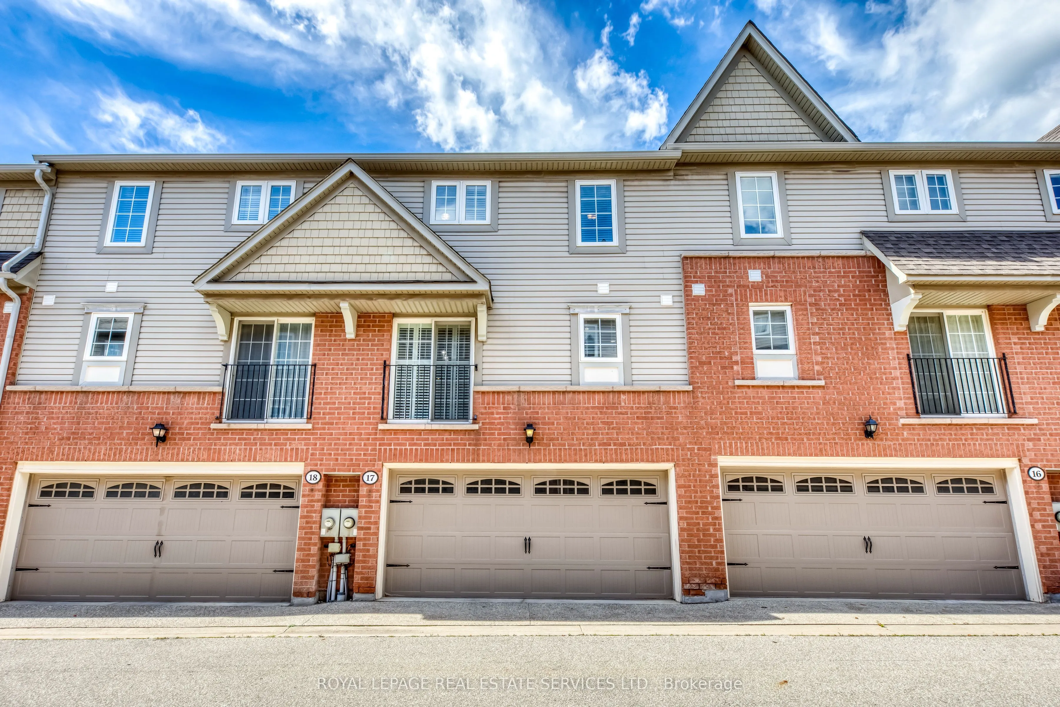 2360 Parkhaven Boulevard #17