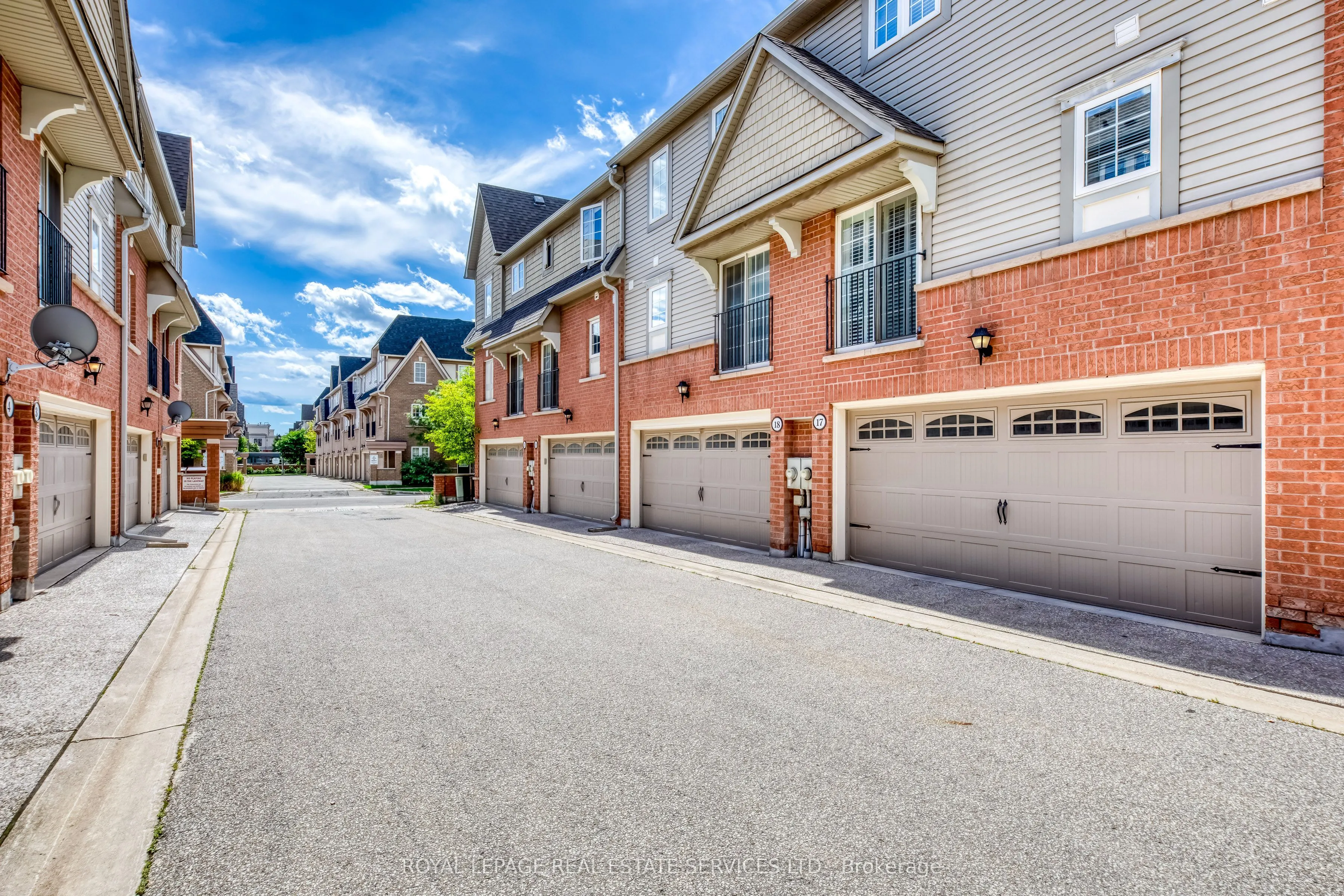 2360 Parkhaven Boulevard #17