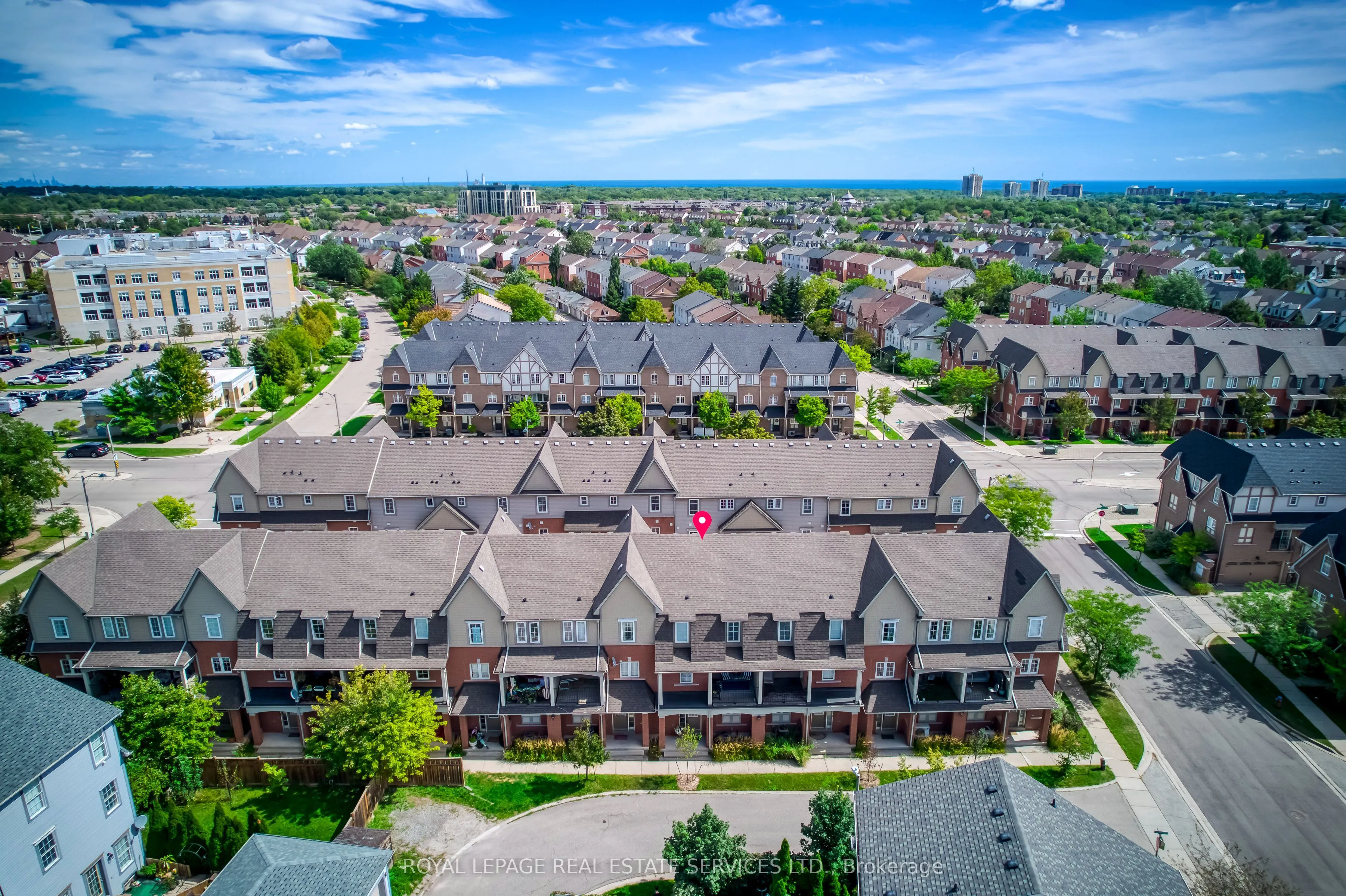 2360 Parkhaven Boulevard #17