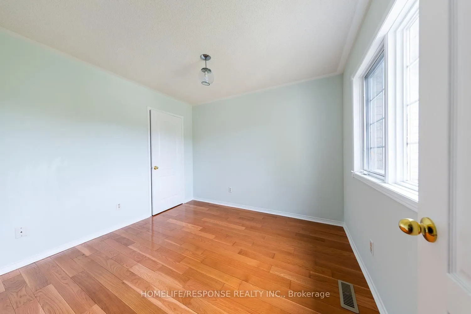 450 BRISTOL Road E #25
