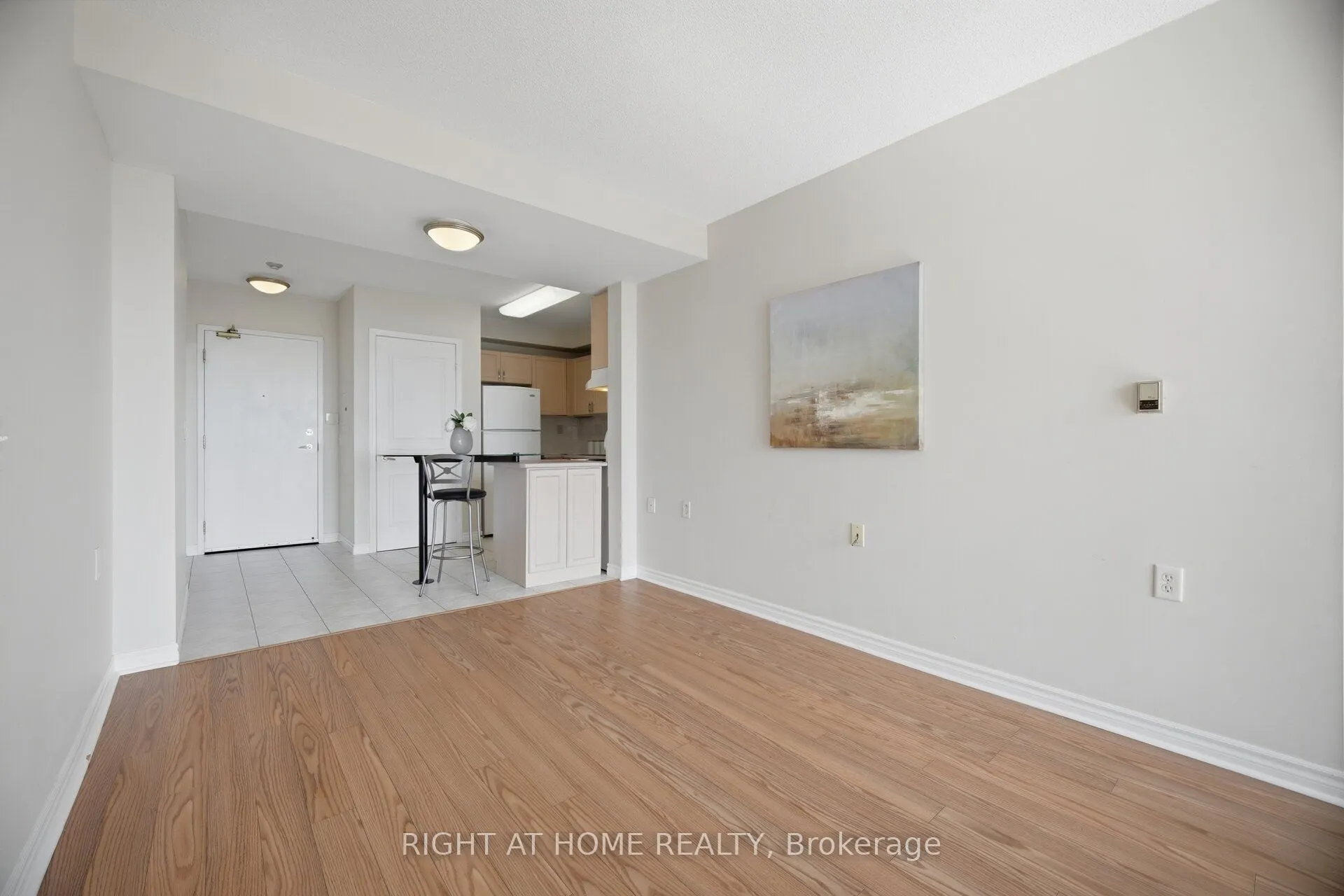 200 BURNHAMTHORPE Road E #1106