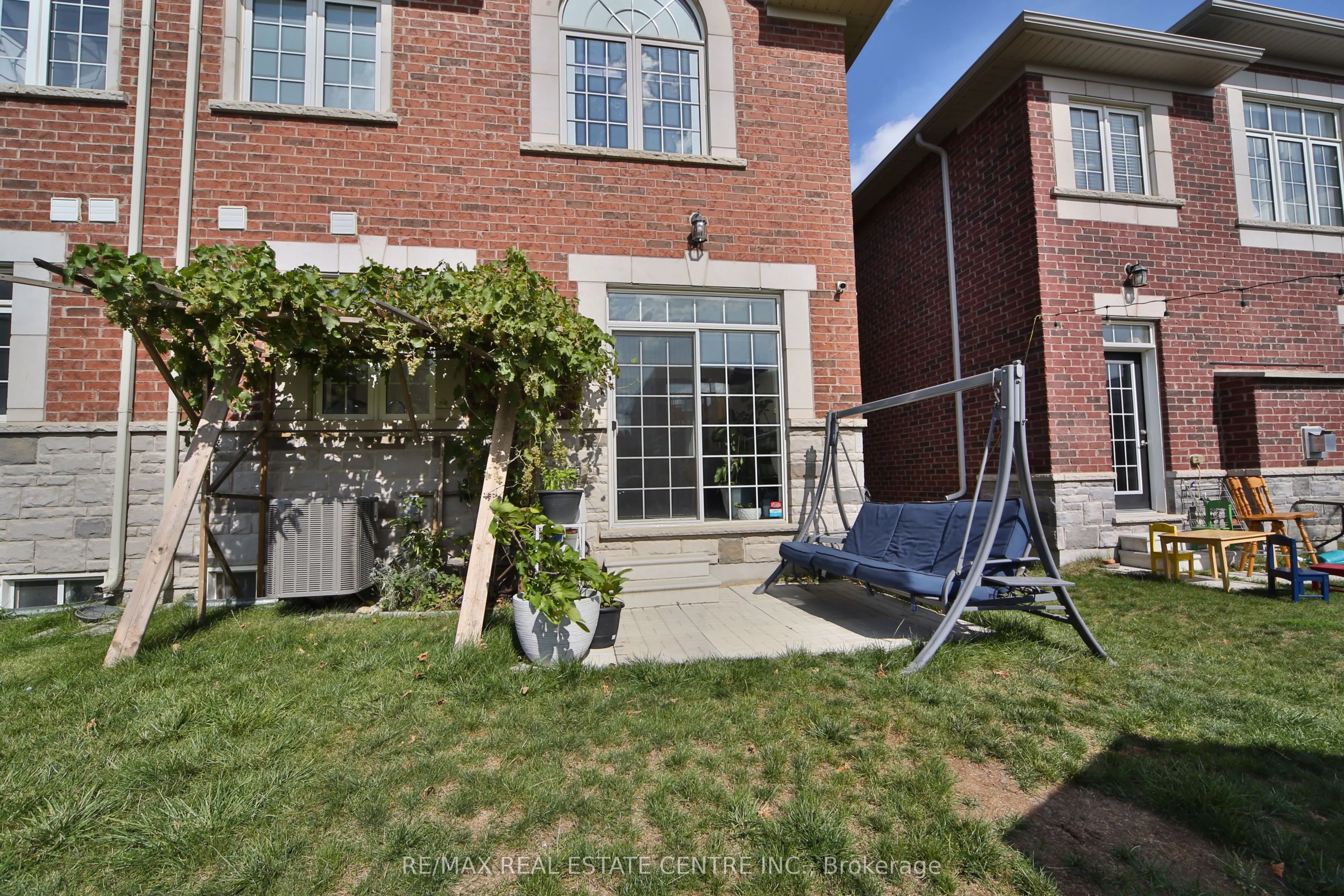 106 Branigan Crescent