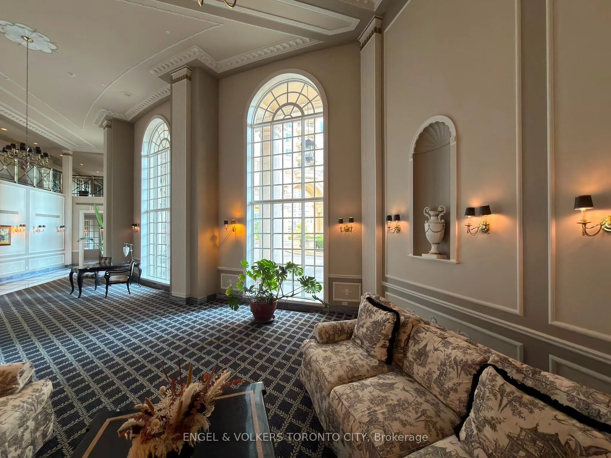 2285 Lake Shore Boulevard W #1204