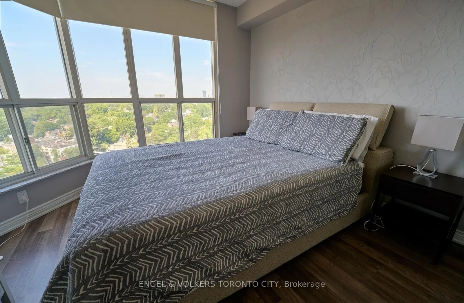 2285 Lake Shore Boulevard W #1204