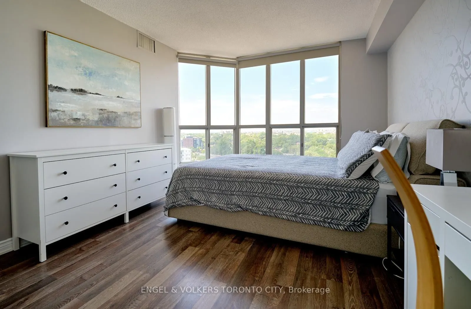2285 Lake Shore Boulevard W #1204