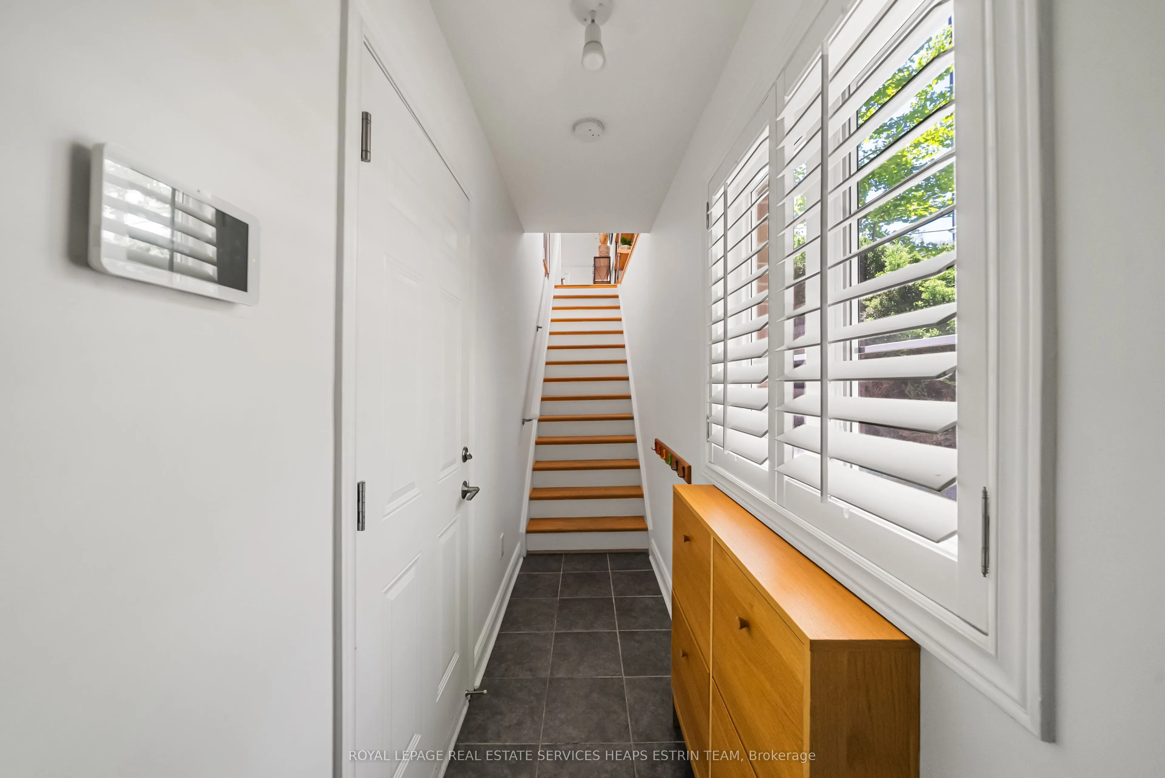 32 Mendota Road