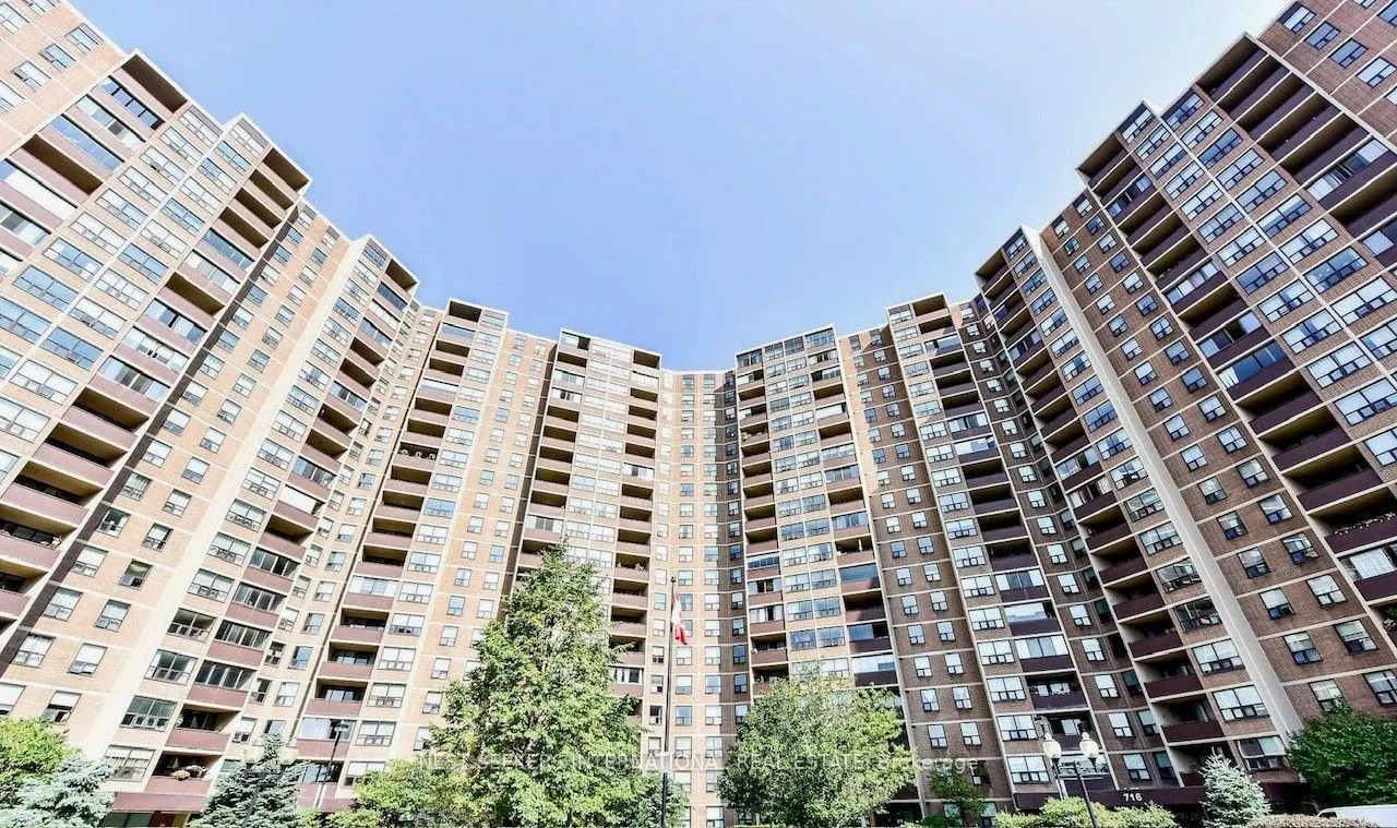 716 The West Mall #1208