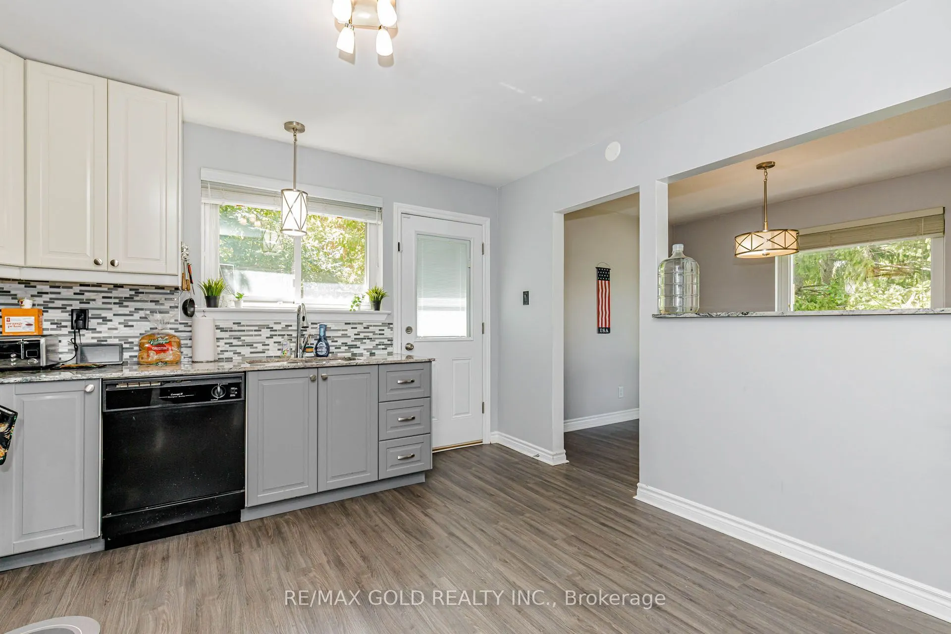 44 Deloraine Drive
