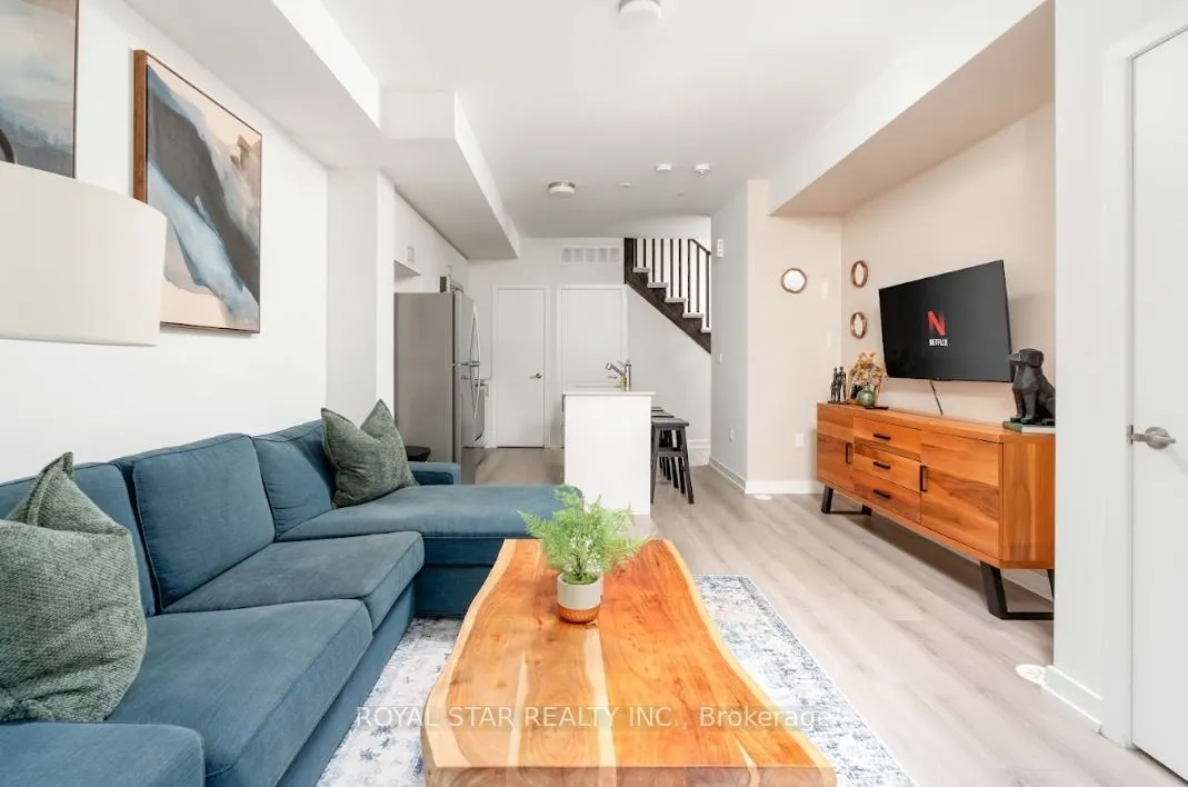 3562 Conolial Drive #202