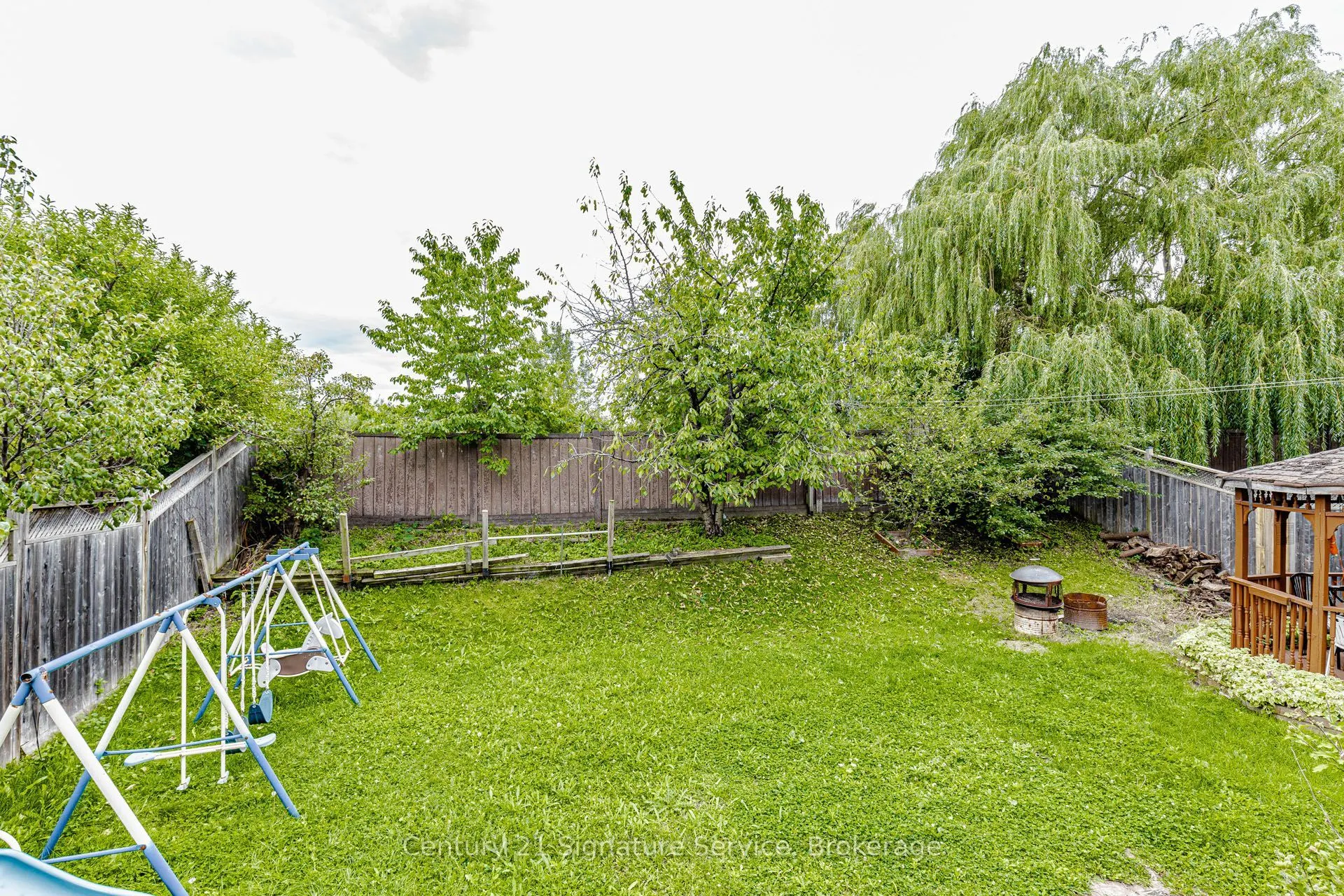 22 Merganser Crescent