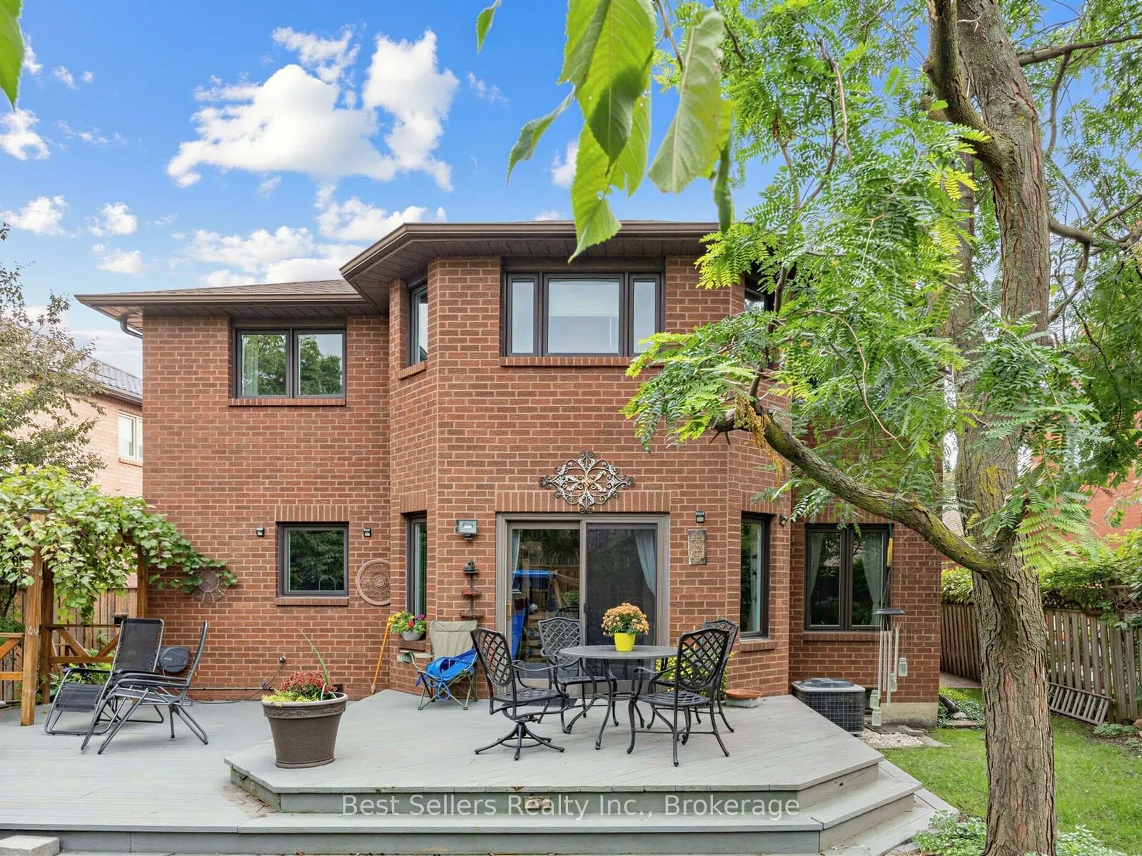 34 Kenpark Avenue
