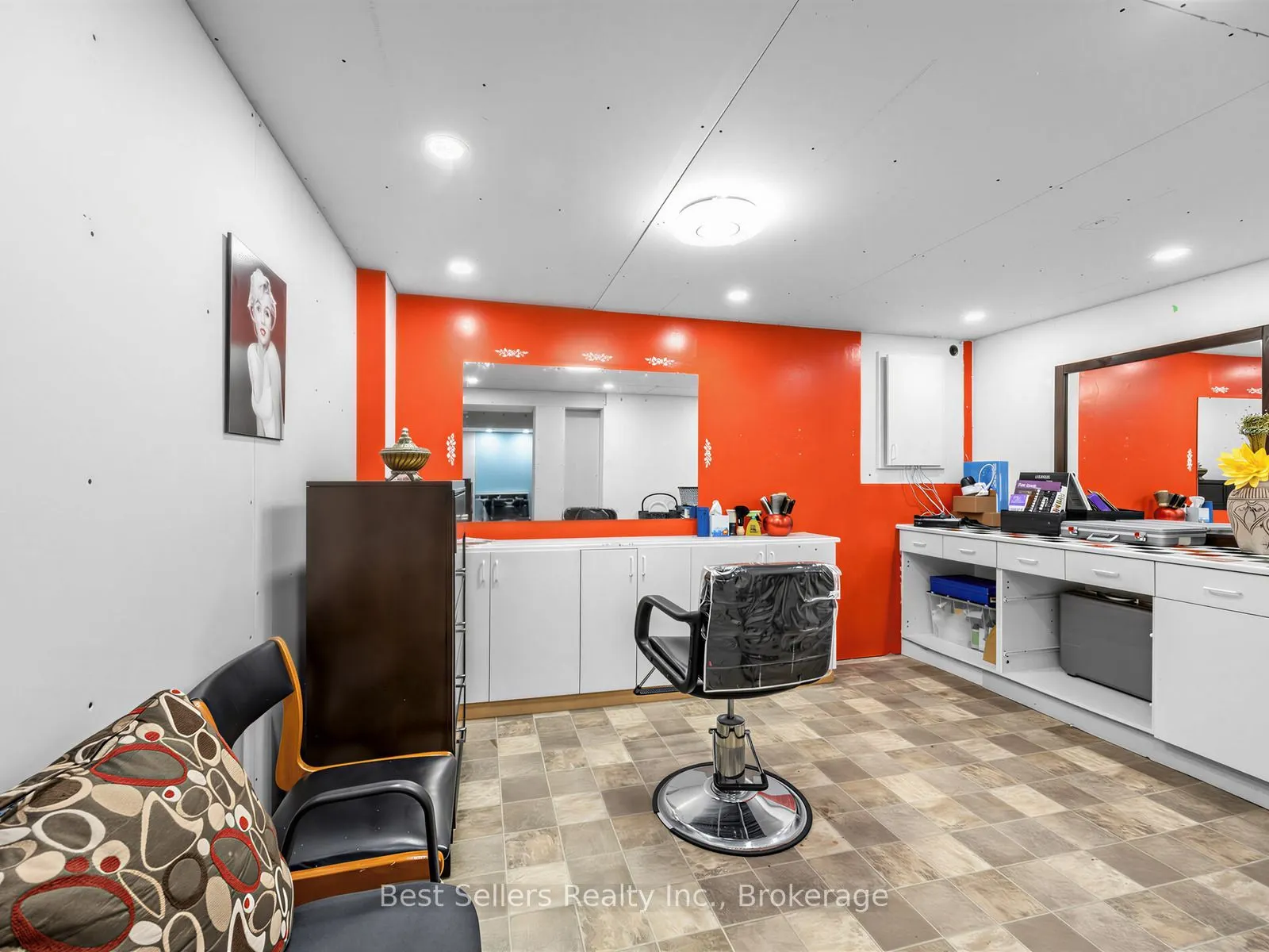 34 Kenpark Avenue