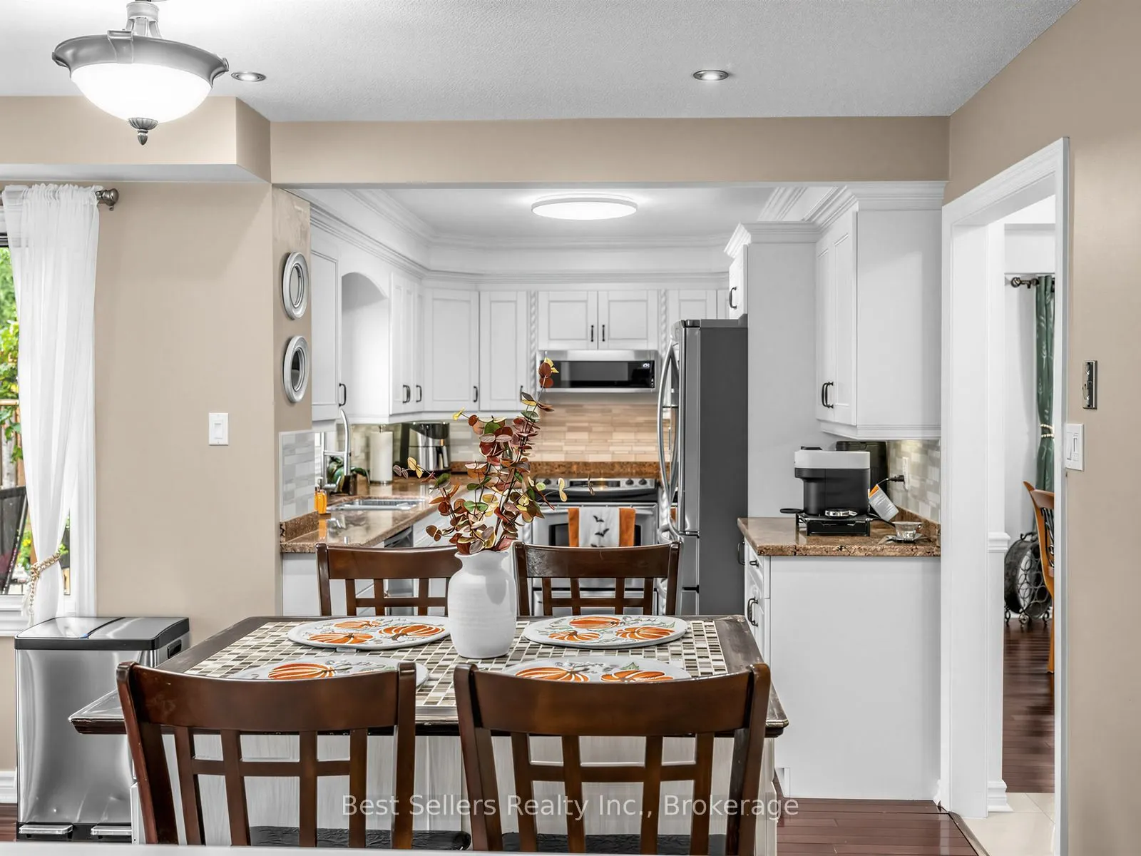 34 Kenpark Avenue