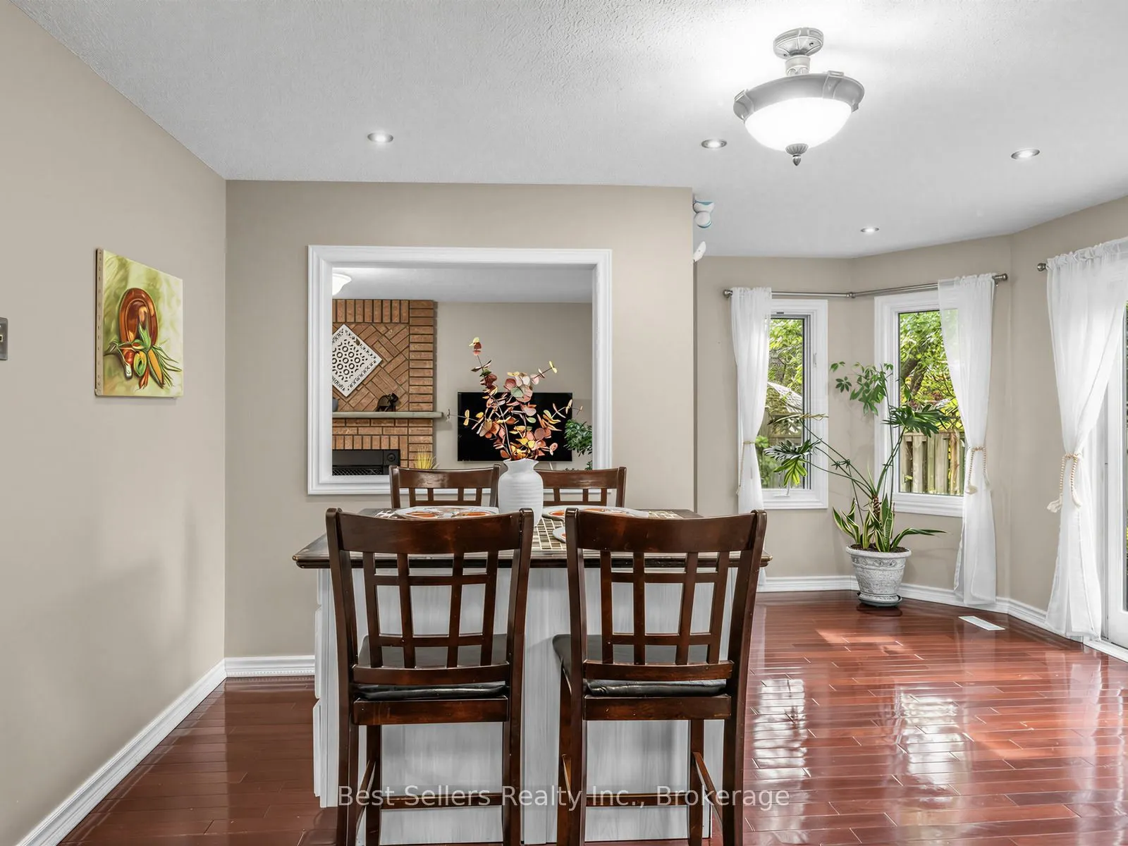 34 Kenpark Avenue