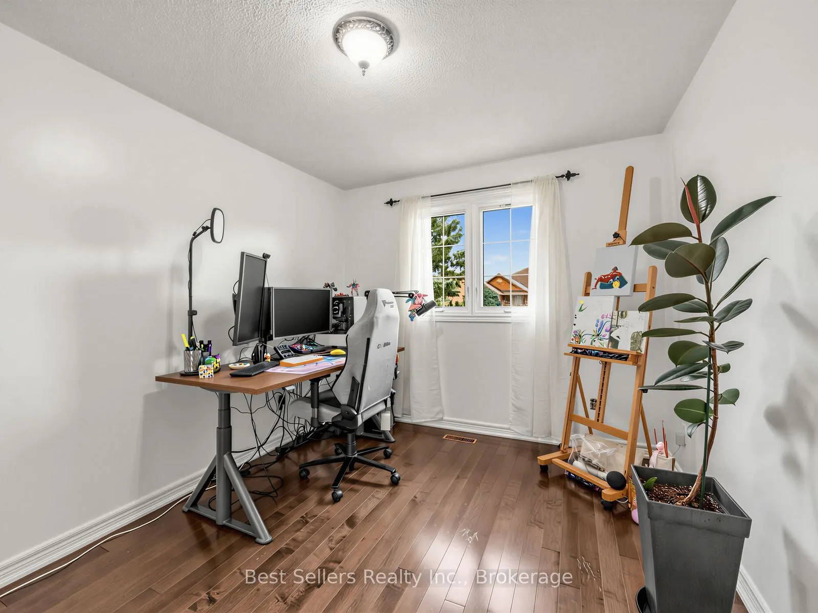 34 Kenpark Avenue