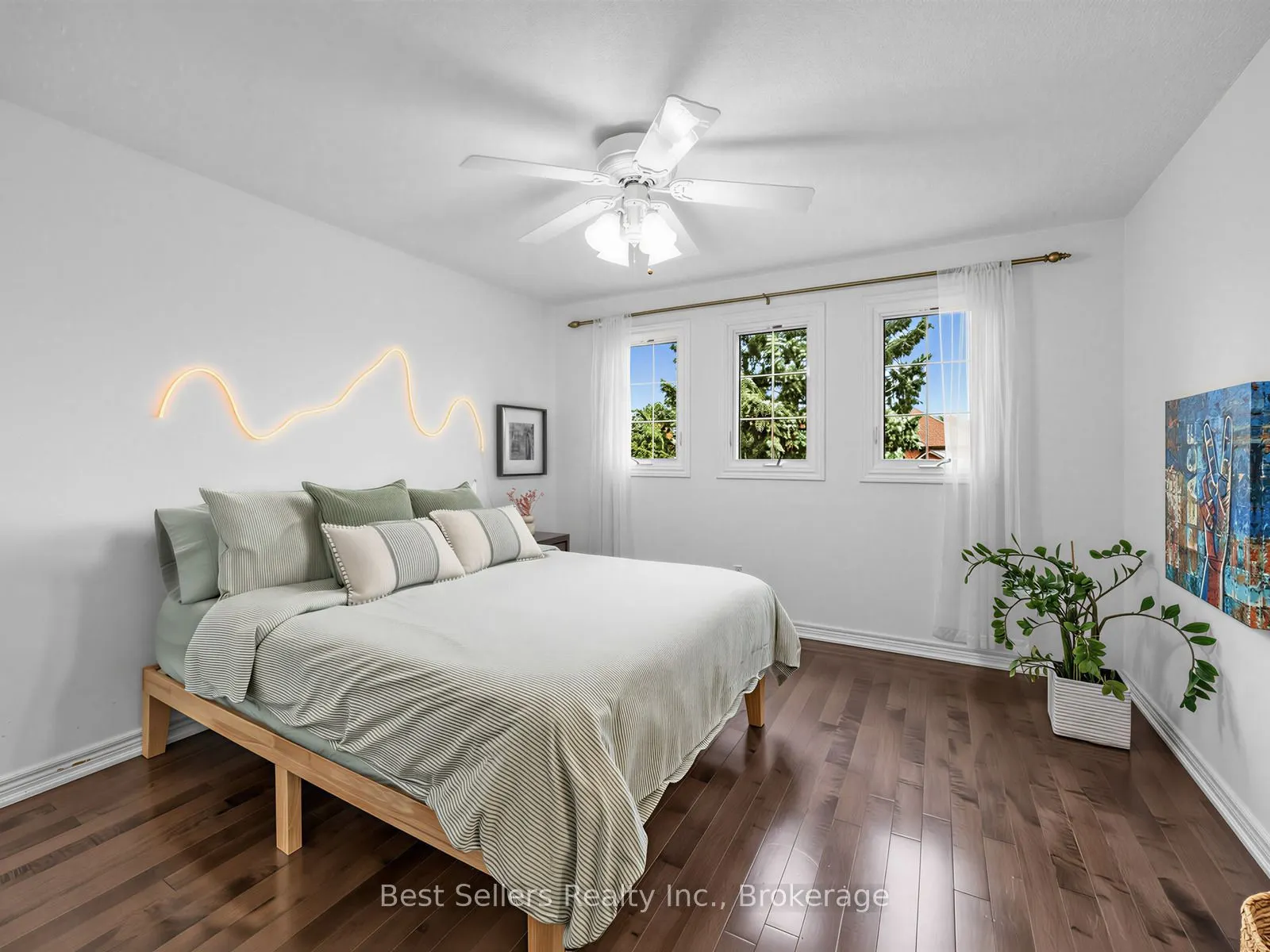 34 Kenpark Avenue