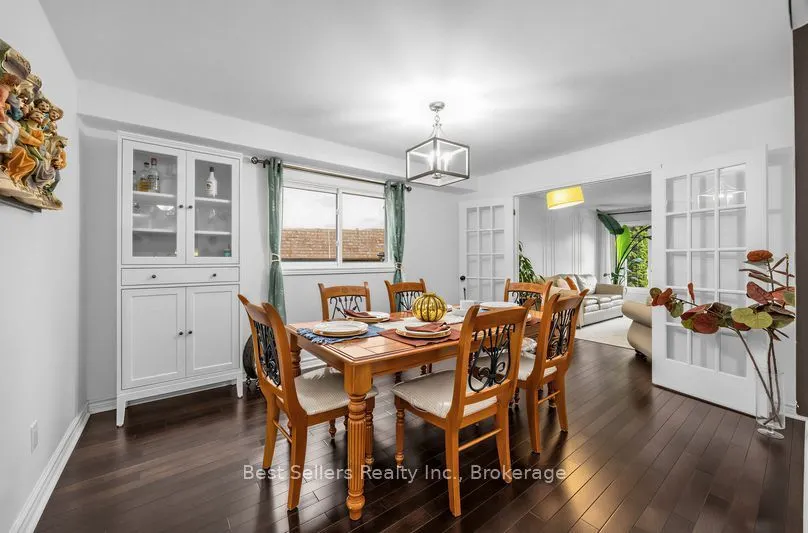 34 Kenpark Avenue