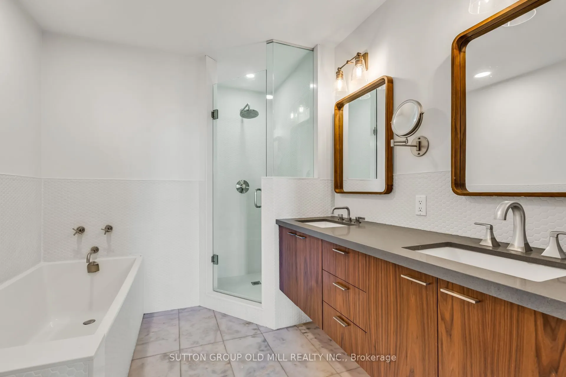 245 Dalesford Road #422