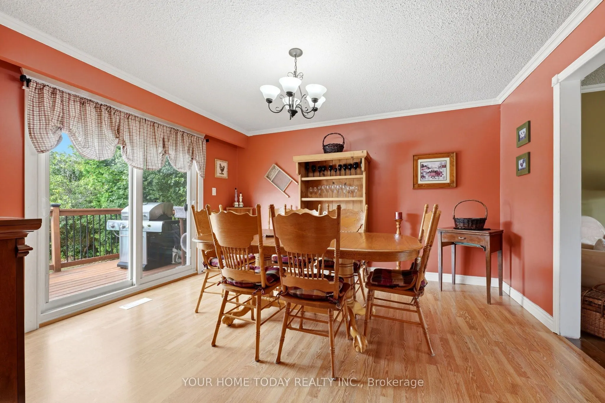 12950 Silvercreek Drive