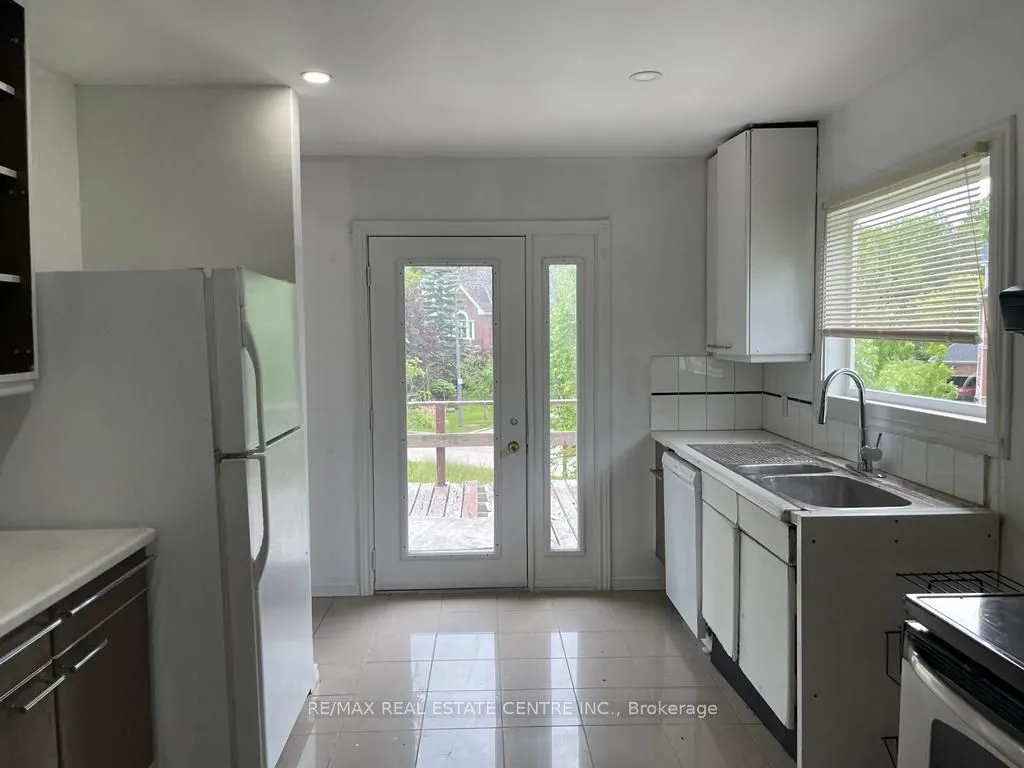 3274 Mississauga Road