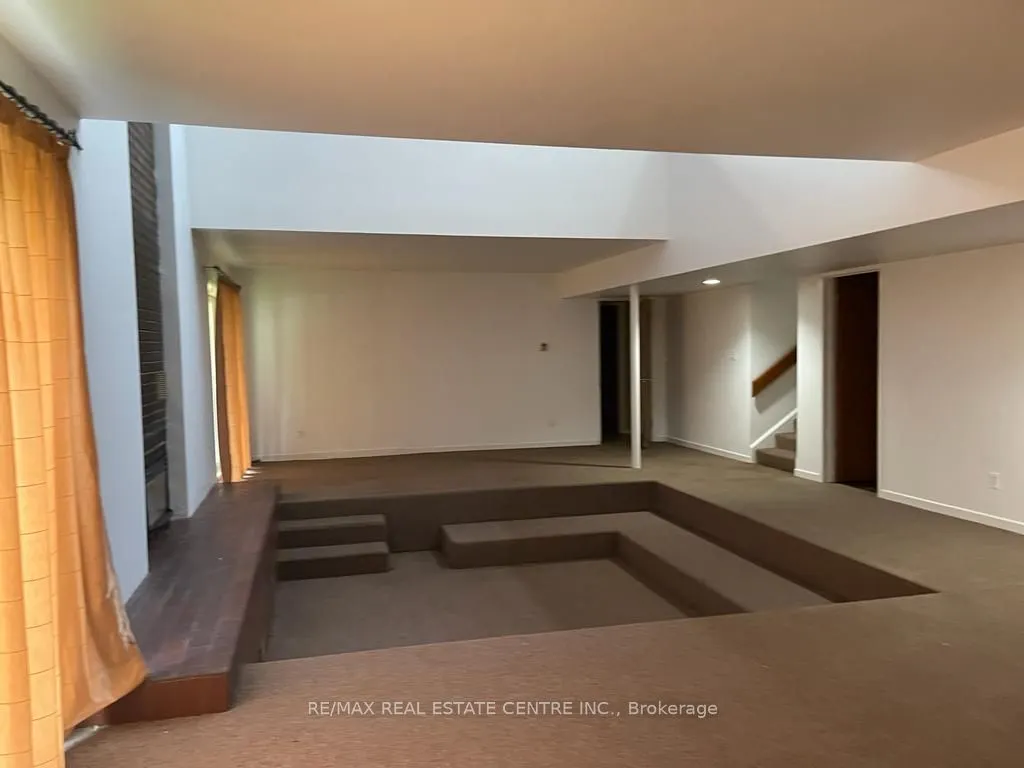 3274 Mississauga Road