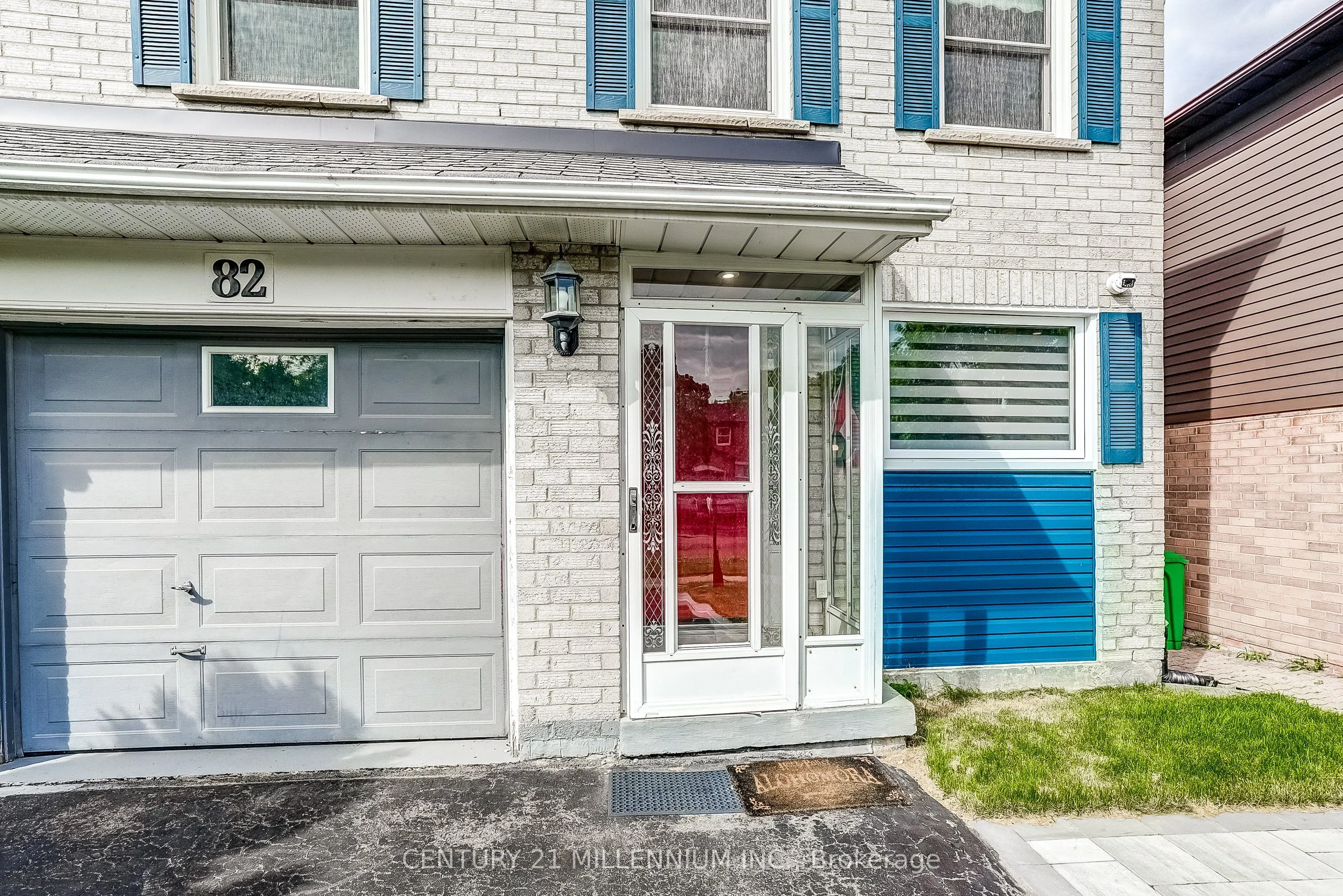 82 Horton Crescent