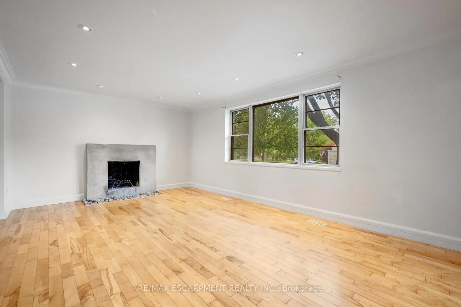 7 Washington Avenue