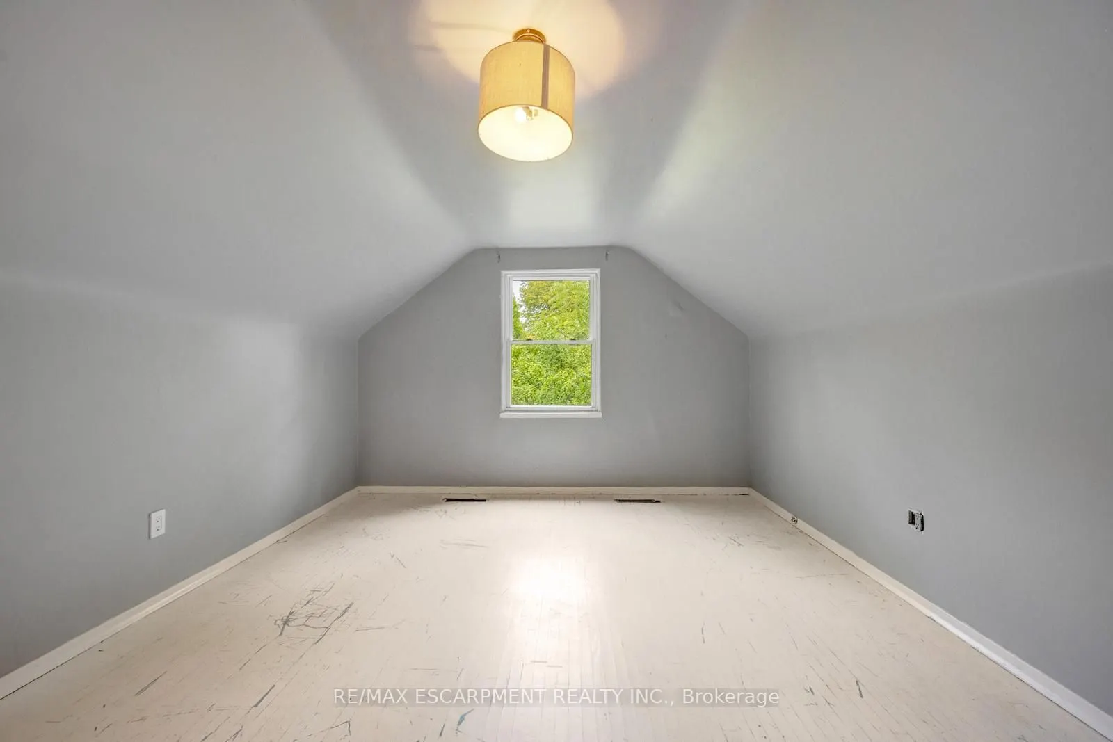 7 Washington Avenue